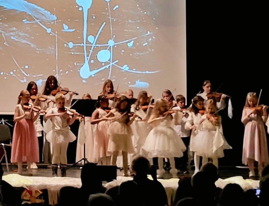 Halsnæs Musik og Billedskole præsenterer Winter Wonderland i Gjethuset på torsdag