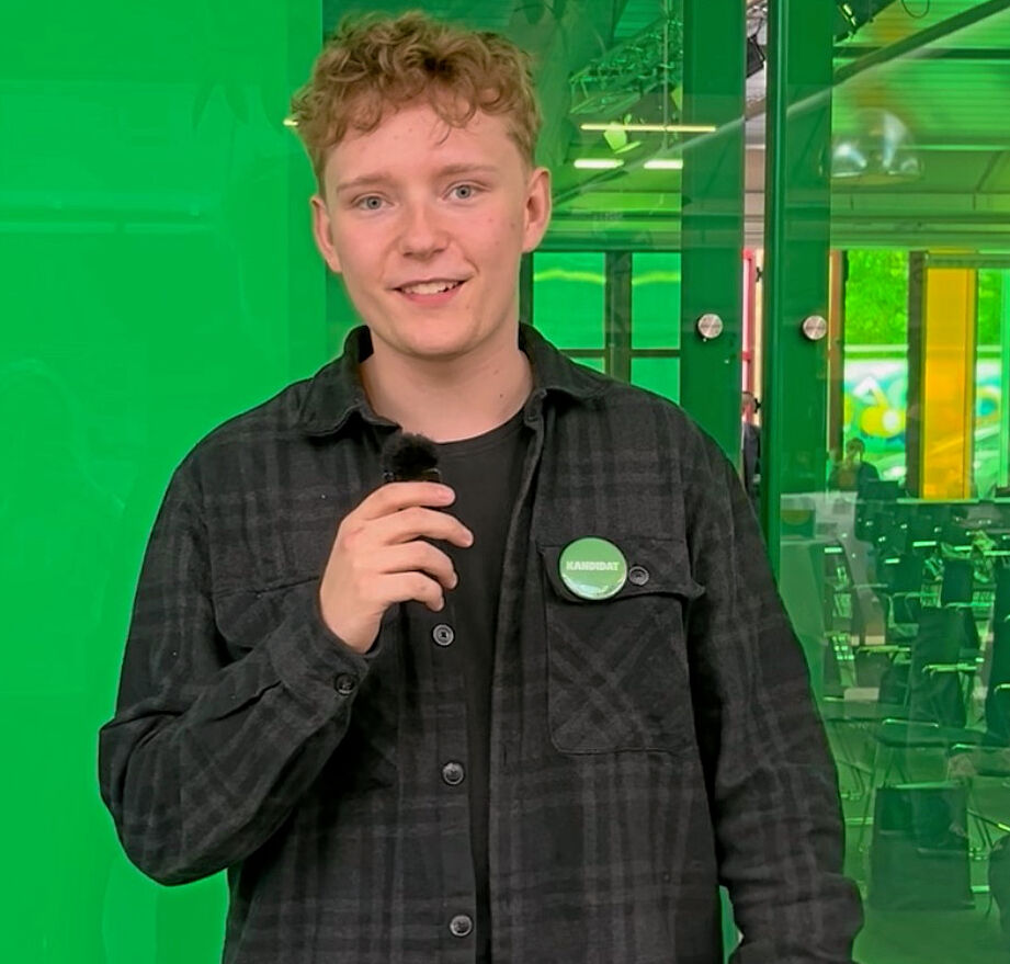 19-årige Anton Gregersen fik sin debut som politisk kandidat til efterårets kommunalvalg.