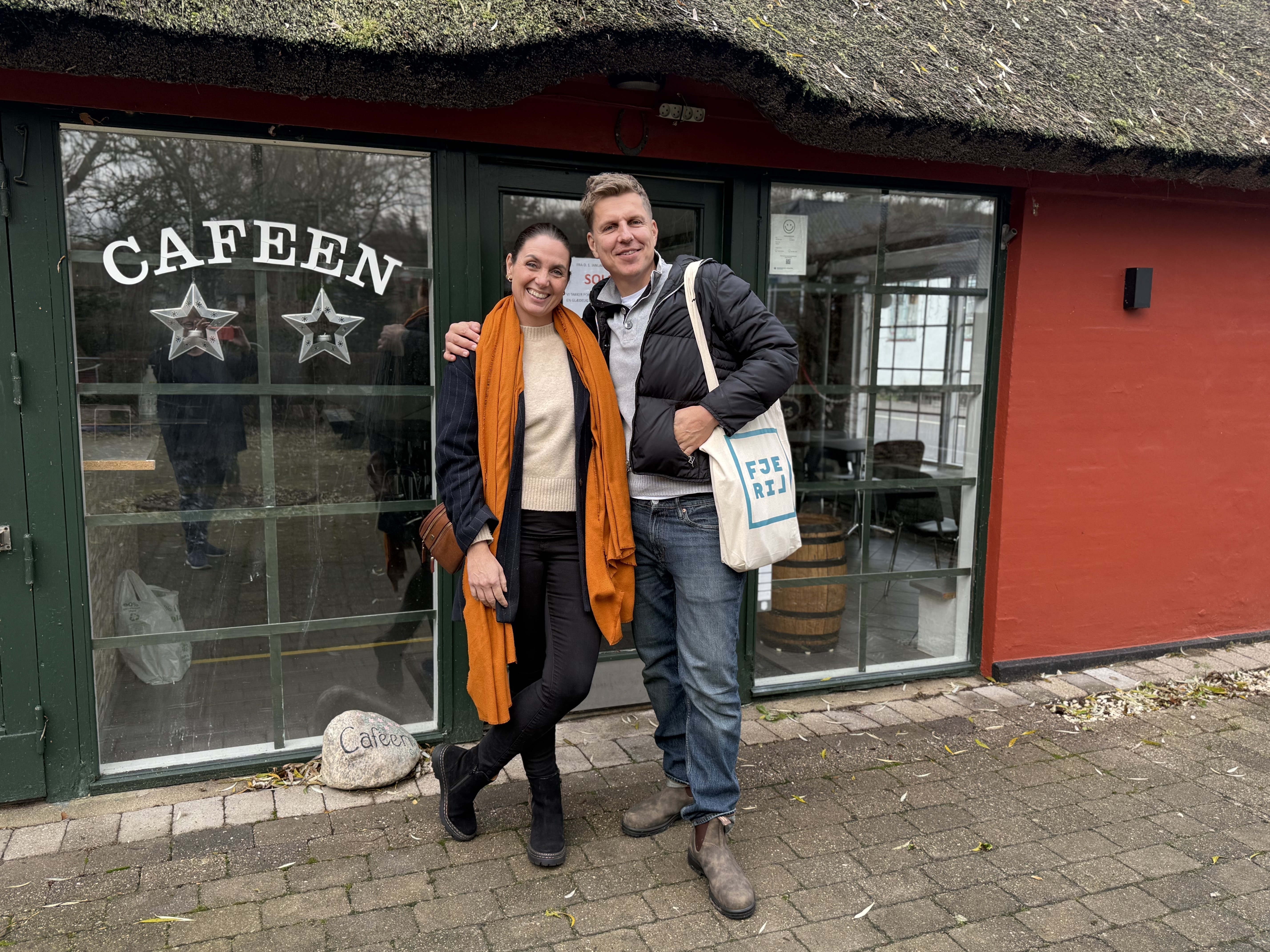 Fjeril - Michelle Bjerke Sass og Lau Sass har solgt Lillero og overtager Cafeen i Ordrup i Odsherred. Den skal hedde Fjeril