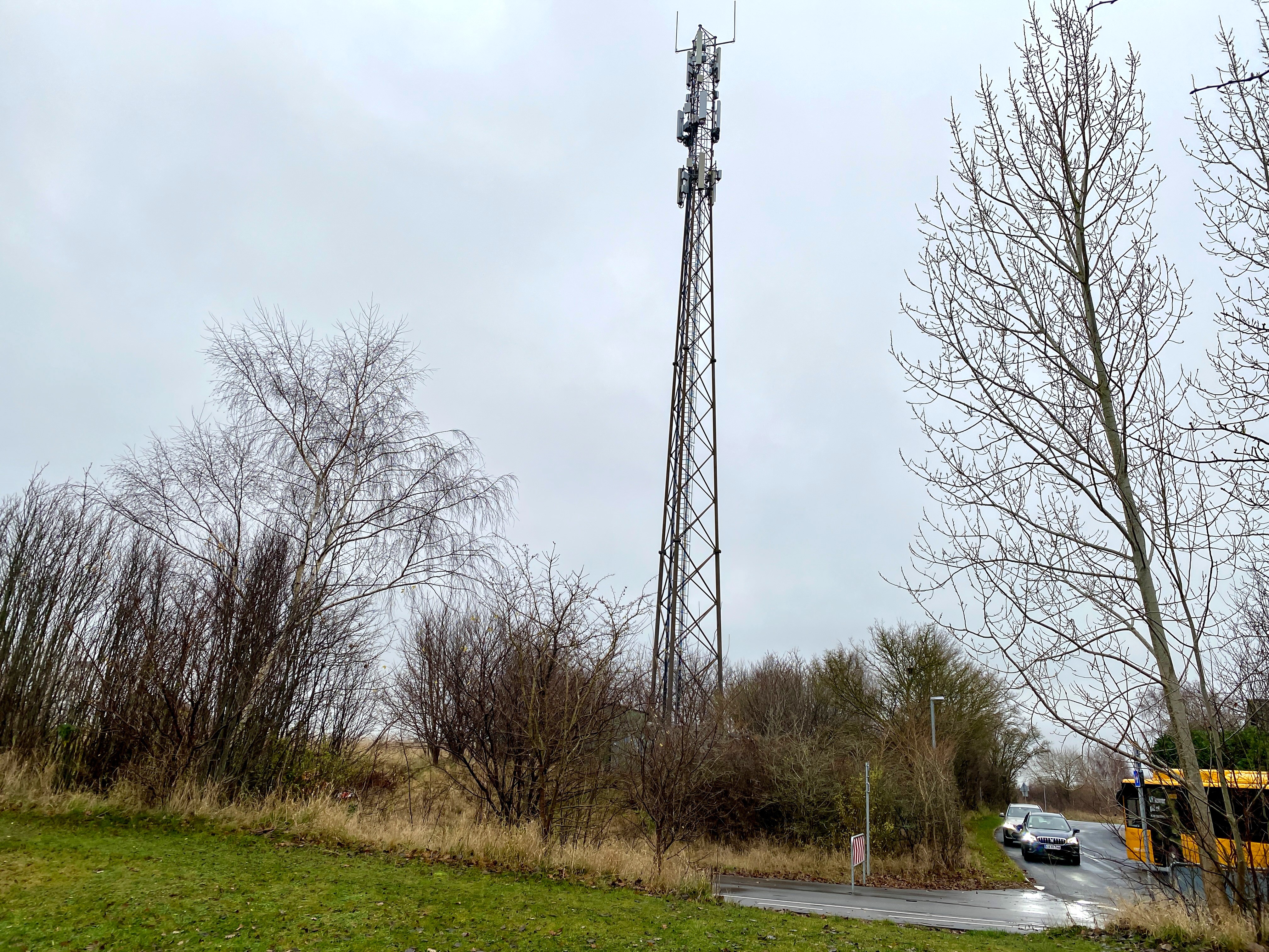 Bag den høje TDC-mast på hjørnet af Mælkevej og Frølundevej i Svenstrup i Korsør vil byggefirmaet Kronhusene opføre 88 boliger i ét plan.