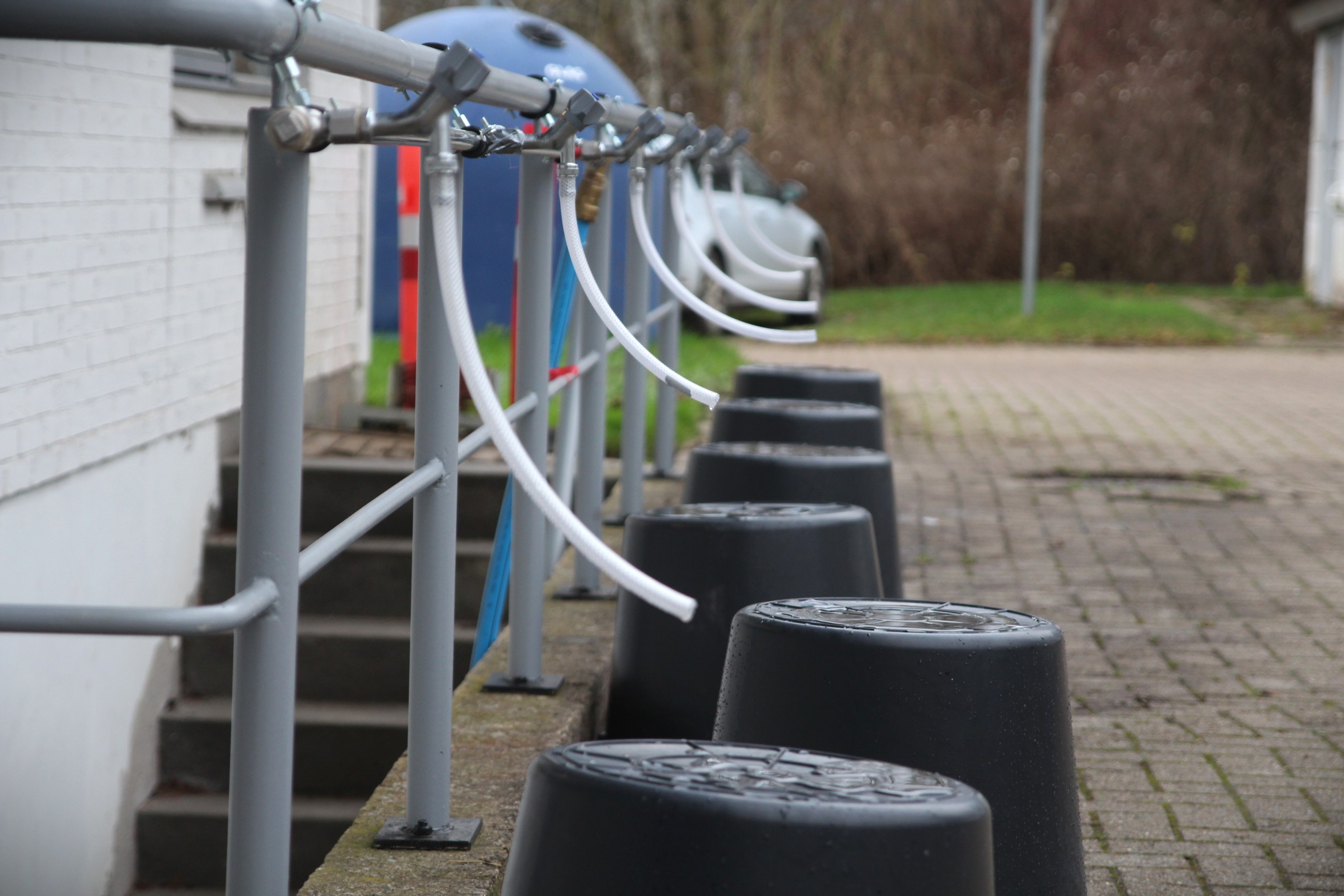 Det går den rigtige vej, lyder det fra Fredensborg Forsyning, men borgerne i Humlebæk og Nivå skal stadig koge deres vand, før de bruger det.