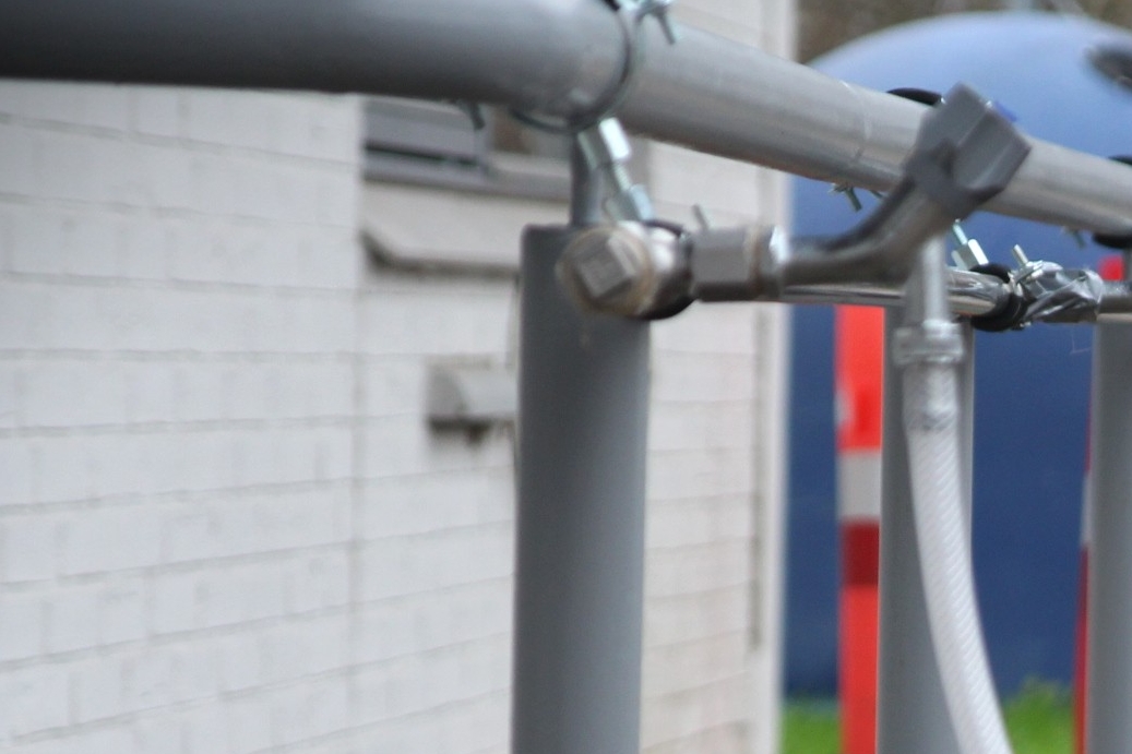 Fredensborg Forsyning har oprettet et vandaftapningssted på Højvangen i Fredensborg og undersøger nu, om der kan oprettes flere steder. - Martin Warming Fredensborg Forsyning har oprettet et vandaftapningssted på Højvangen i Fredensborg og undersøger nu, om der kan oprettes flere steder.