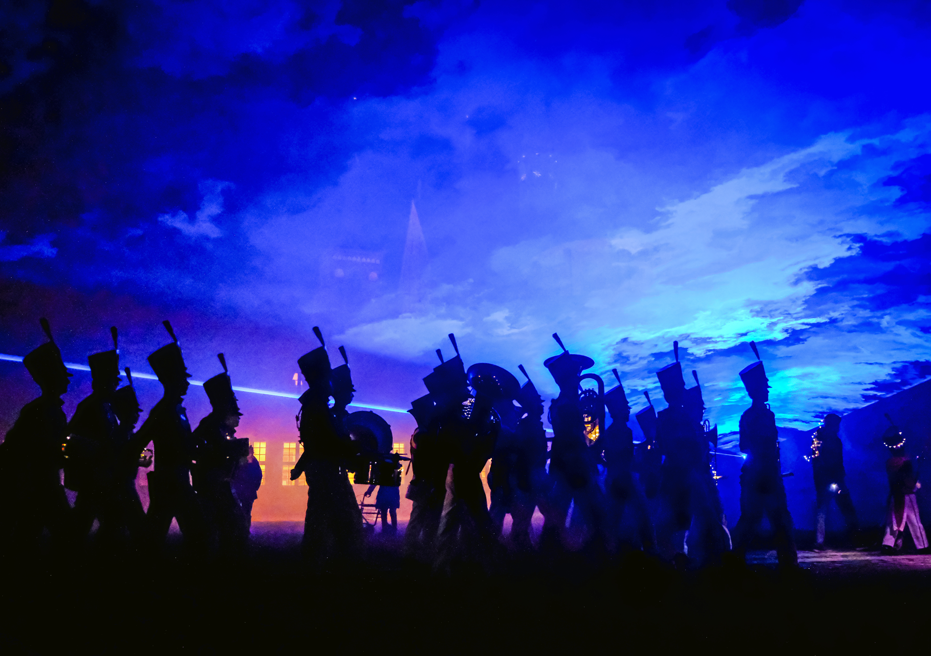 Roskilde Garden er med til Lysfestens optog.