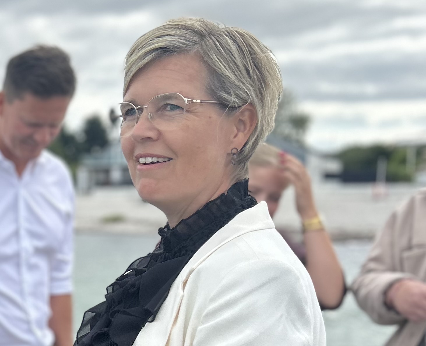 Borgmester Anette Mortensen (V) og resten af økonomiudvalget holder lidt ekstra øje med udviklingen i kommunens økonomi i de kommende måneder.
