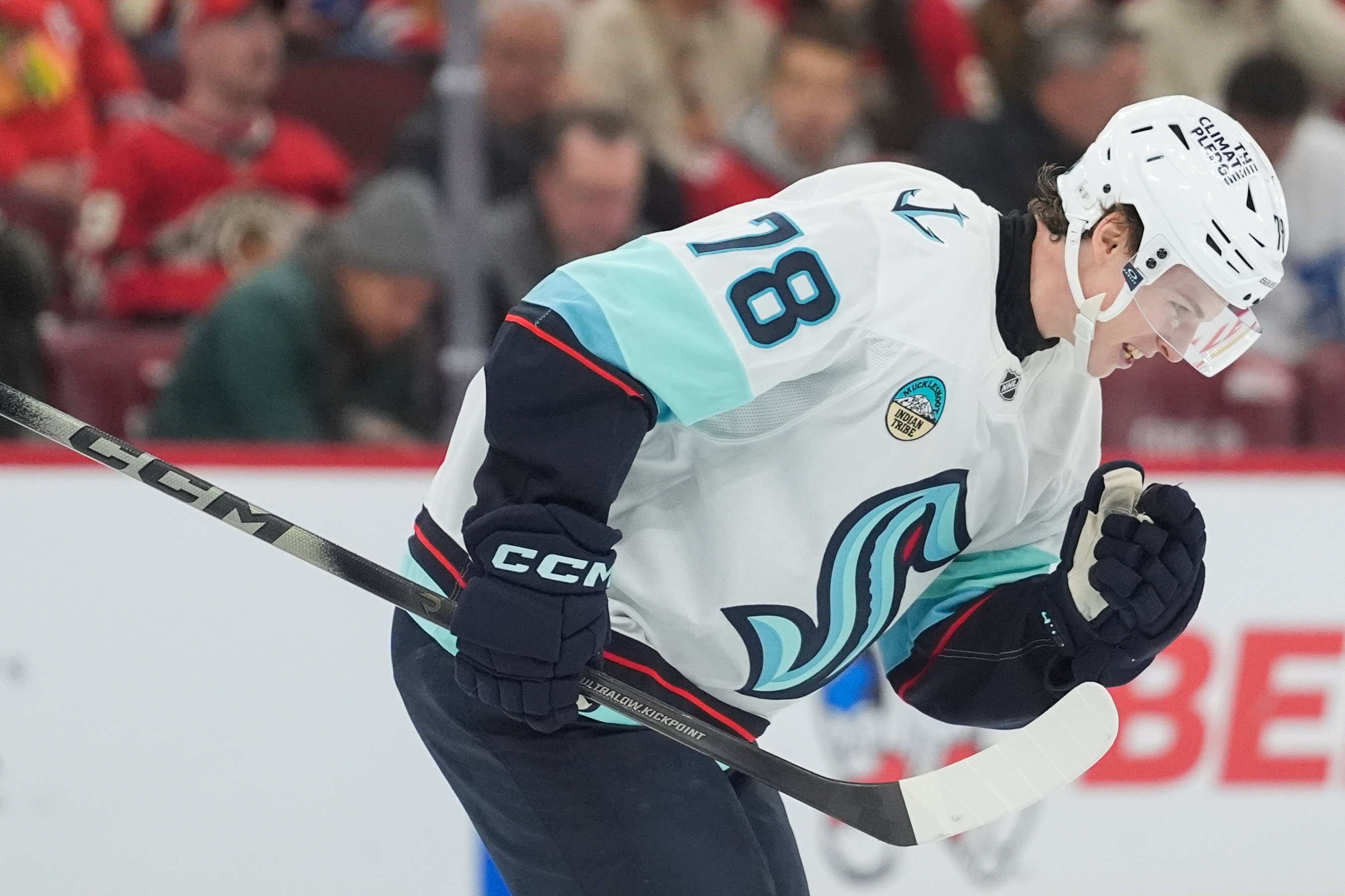 Oscar Fisker Mølgaard er i gang med sin første sæson i nordamerikansk ishockey. Han har allerede fået NHL-debut for Seattle Kraken, men optræder primært for organisationens udviklingshold, Coachella Valley Firebirds. (Arkivfoto).