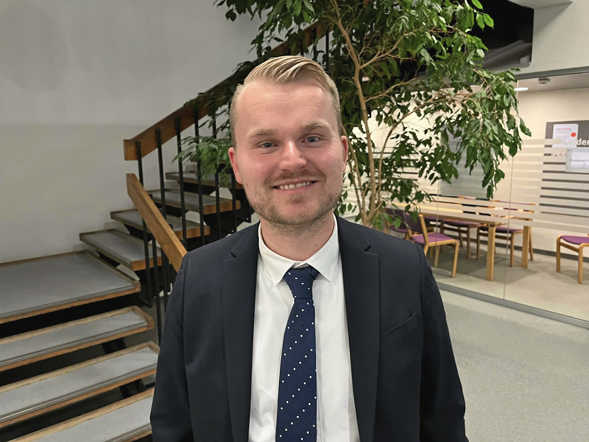 - Fravær er sjældent bare fravær. Det er ofte et tegn på, at noget ikke er, som det skal være, mener Frederik Germann
