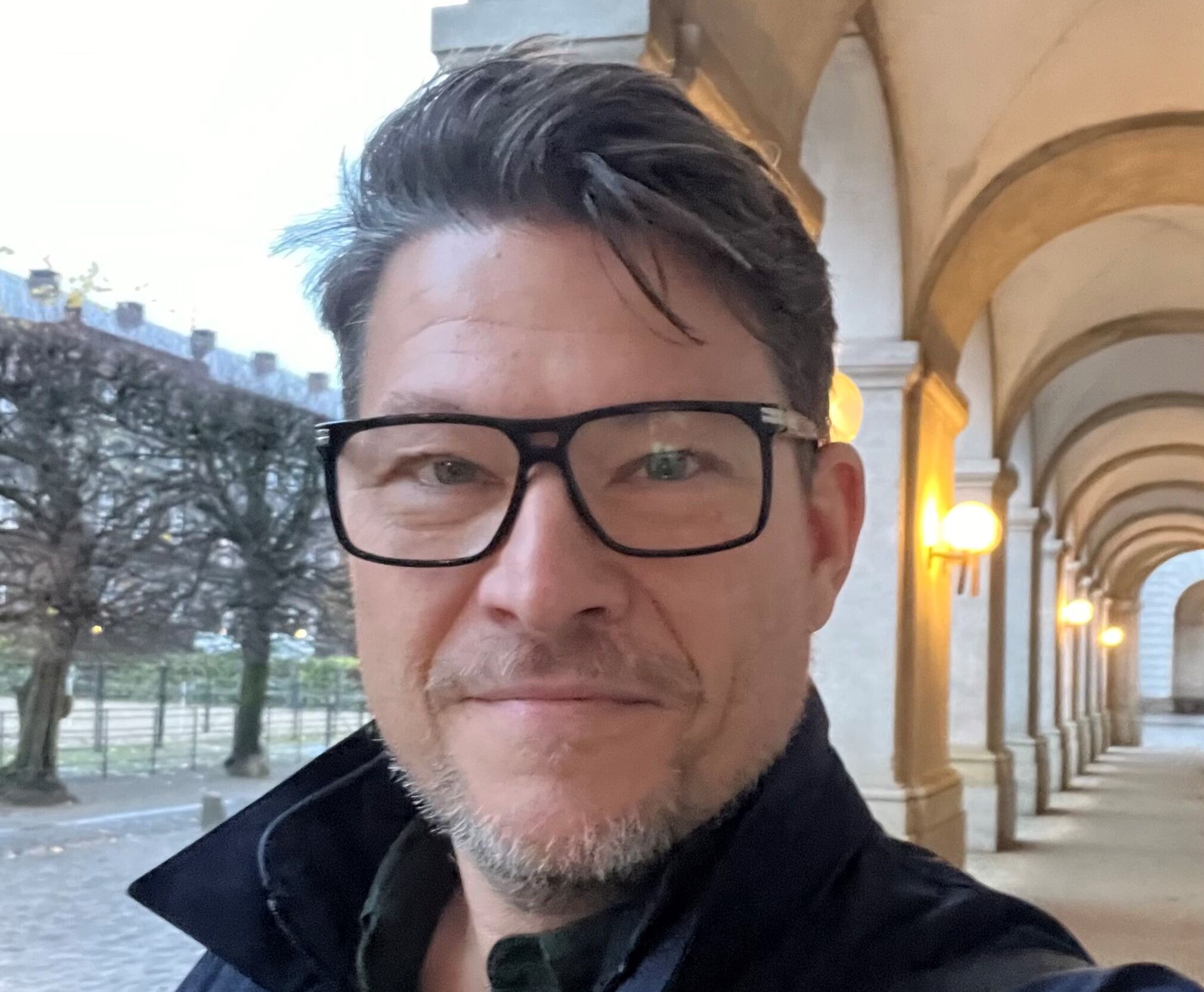 - Vi skal derfor bygge mindre og i langt højere grad genbruge de bygninger vi allerede har, lyder det fra Claus Jørgensen (SF), der stiller op til folketingsvalget.