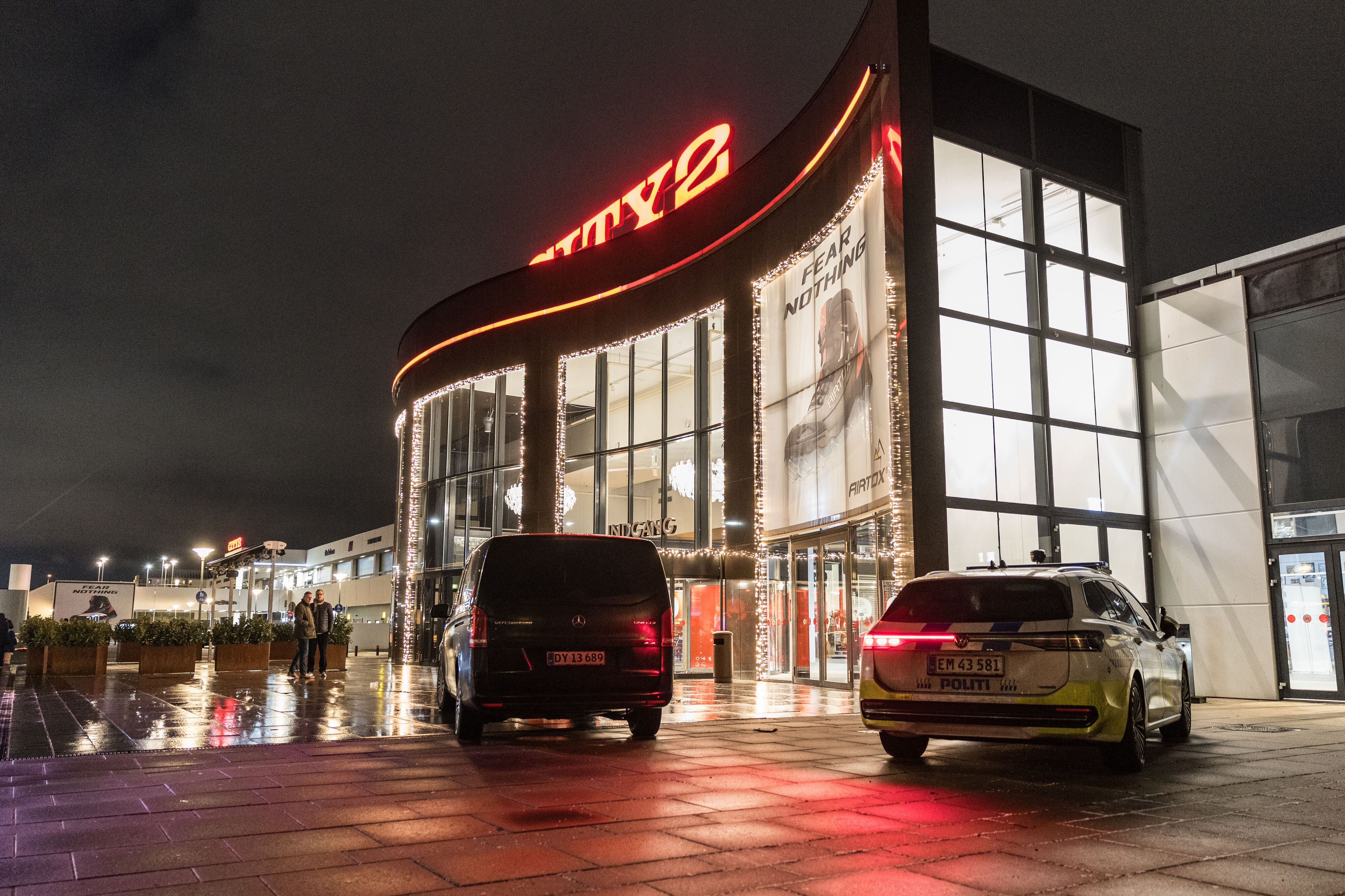 Politiet var fredag aften til stede ved storcenteret City2 i Taastrup på grund af et knivstikkeri. (Arkivfoto).
