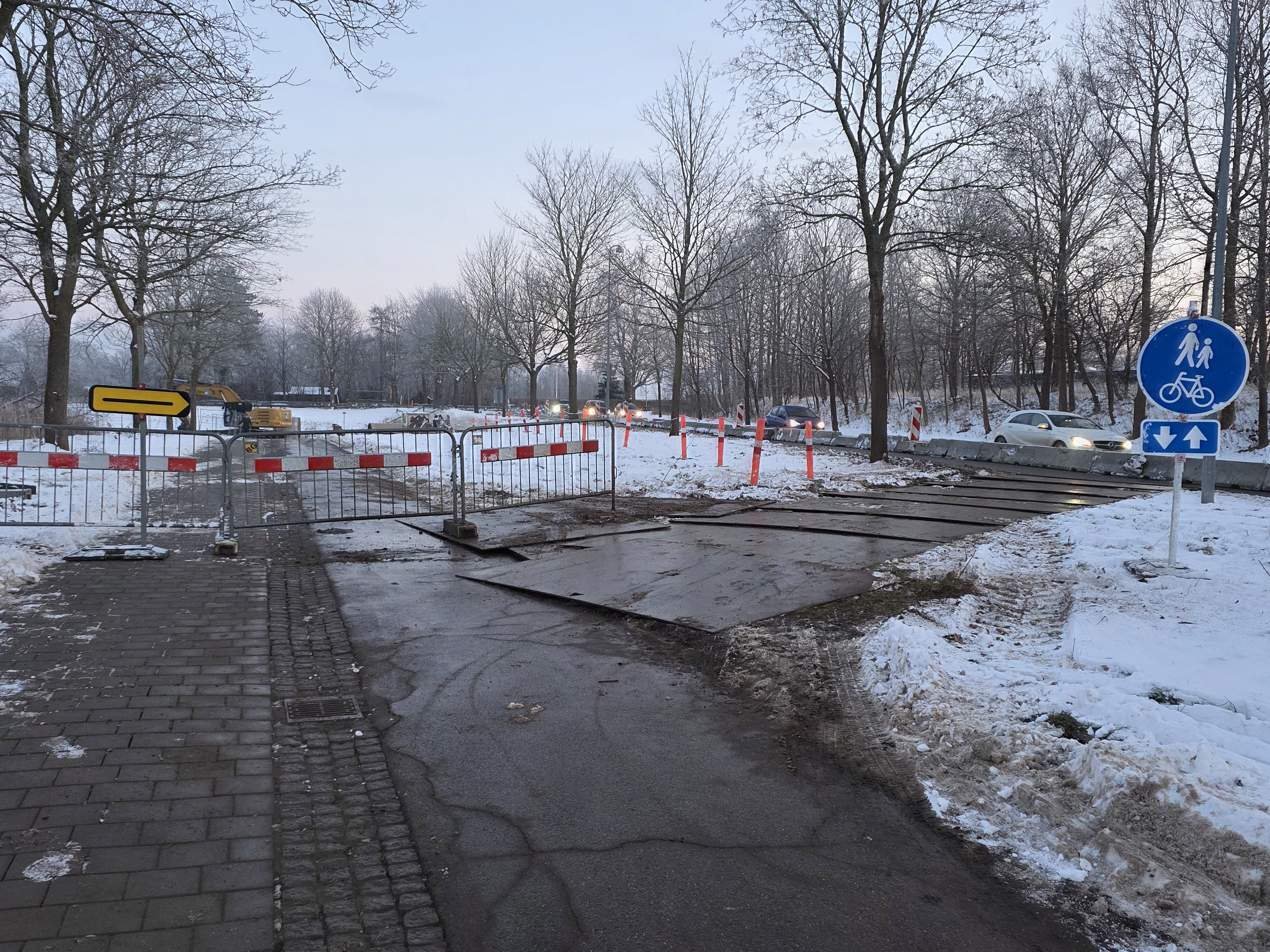 Et stort anlægsarbejde er begyndt ved Nivå Center, men borgerne - ikke mindst cyklister og fodgængere - er ikke blevet informeret ordentlig om projektet, mener Frank Jakobsen, der er lokal repræsentant for Cyklistforbundet.