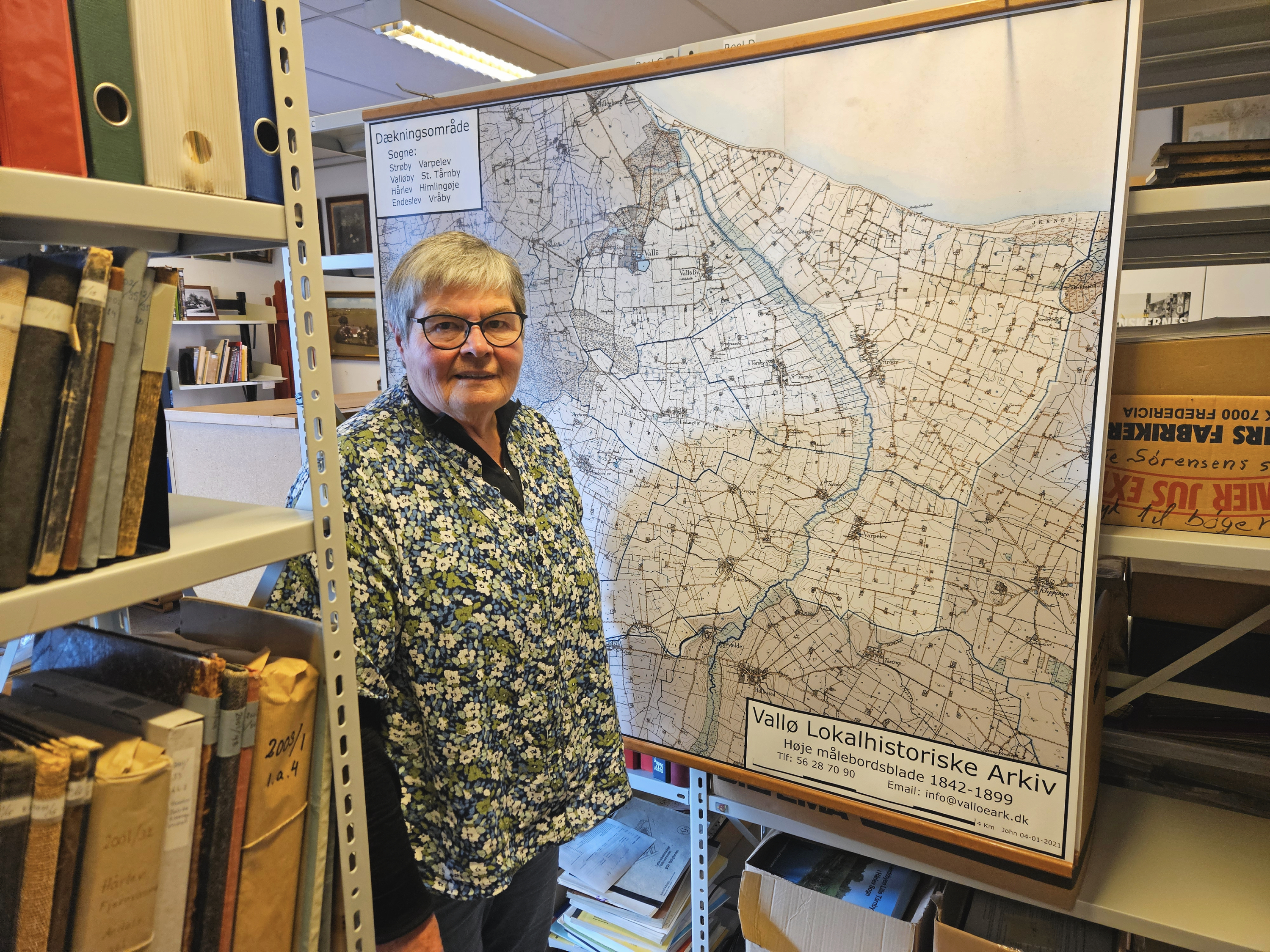 Vallø Lokalhistoriske Arkivs leder, Inger Olsen.