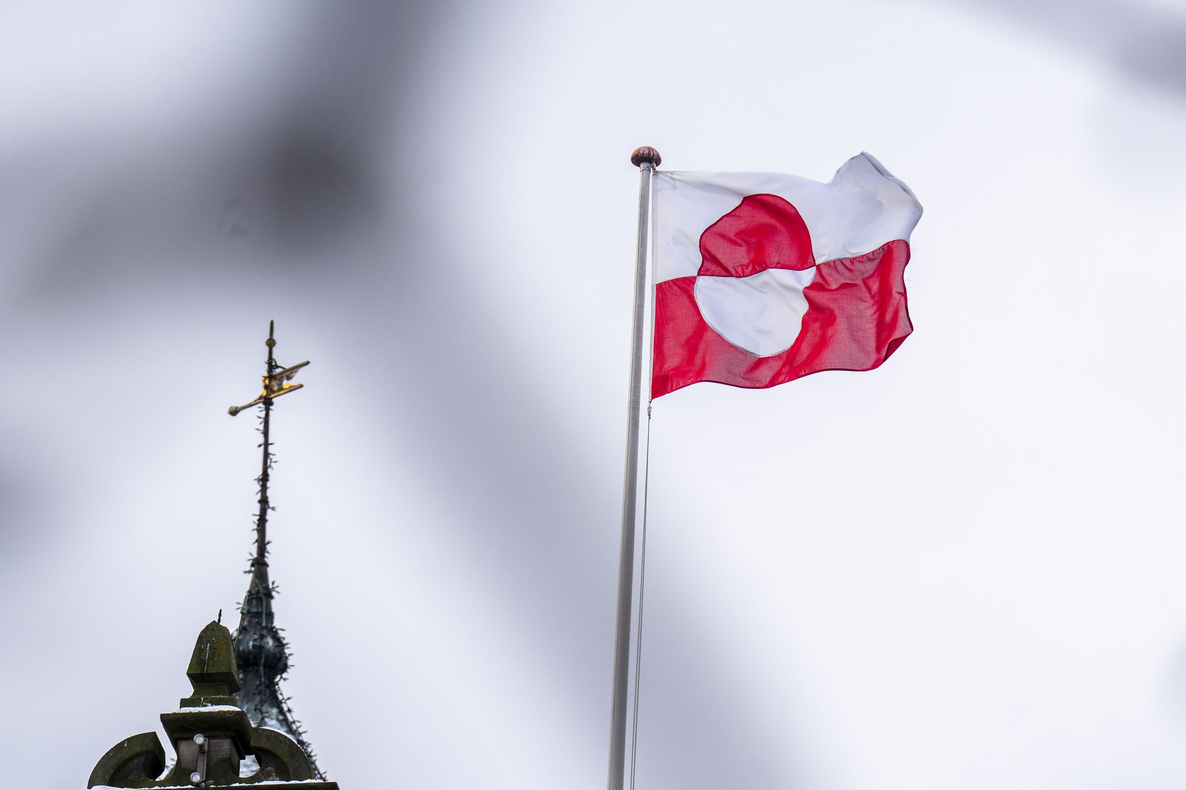 Torsdag vajede det grønlandske flag over Tivoli i København. Den amerikanske præsident, Donald Trump, har den seneste tid gentaget sit ønske om at overtage Grønland. (Arkivfoto).