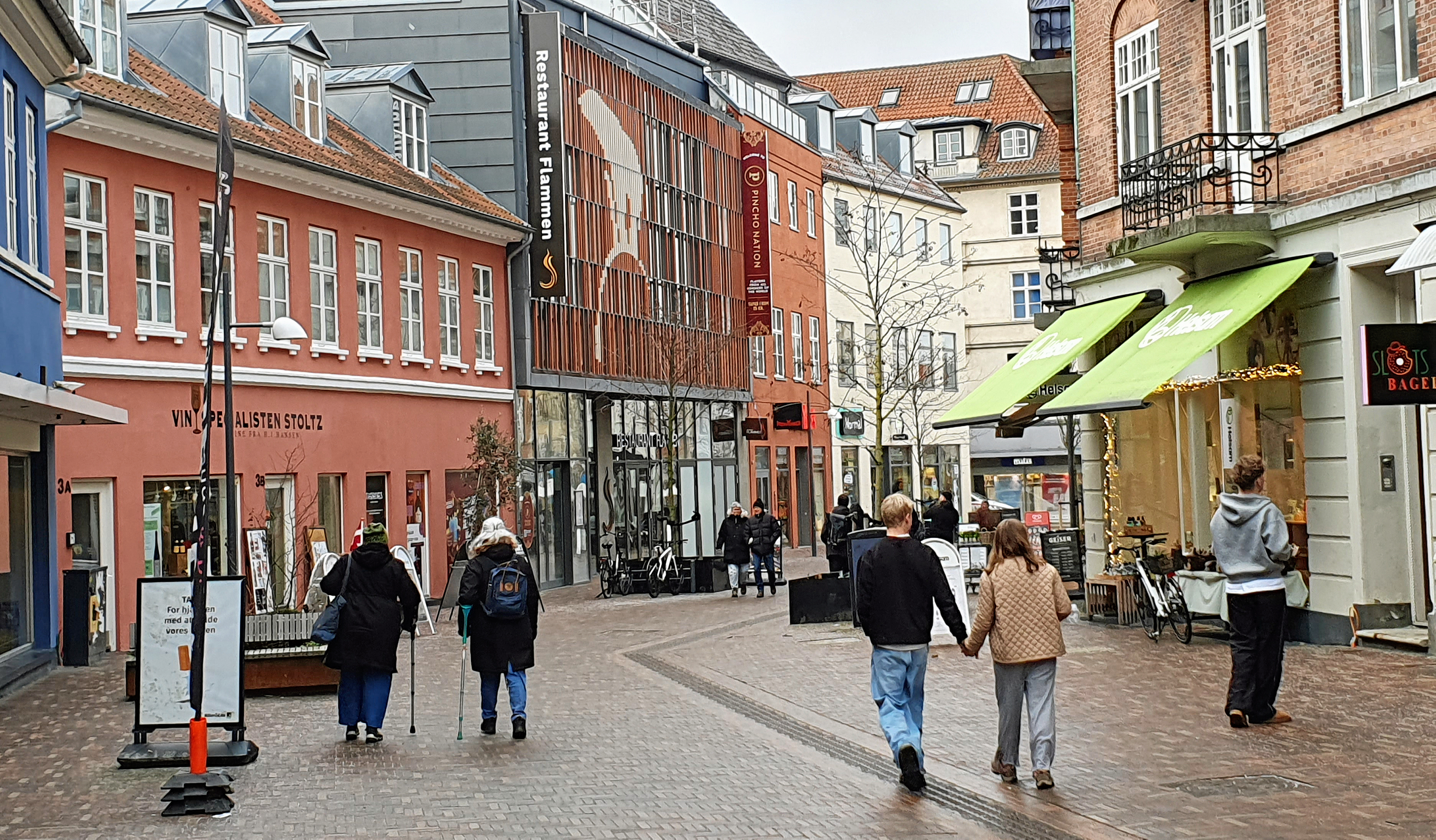 Politikerne skal nu tage stilling til sagen om butikskaos i Industrivænget, og det kan ende med en udvidelse af bymidten.