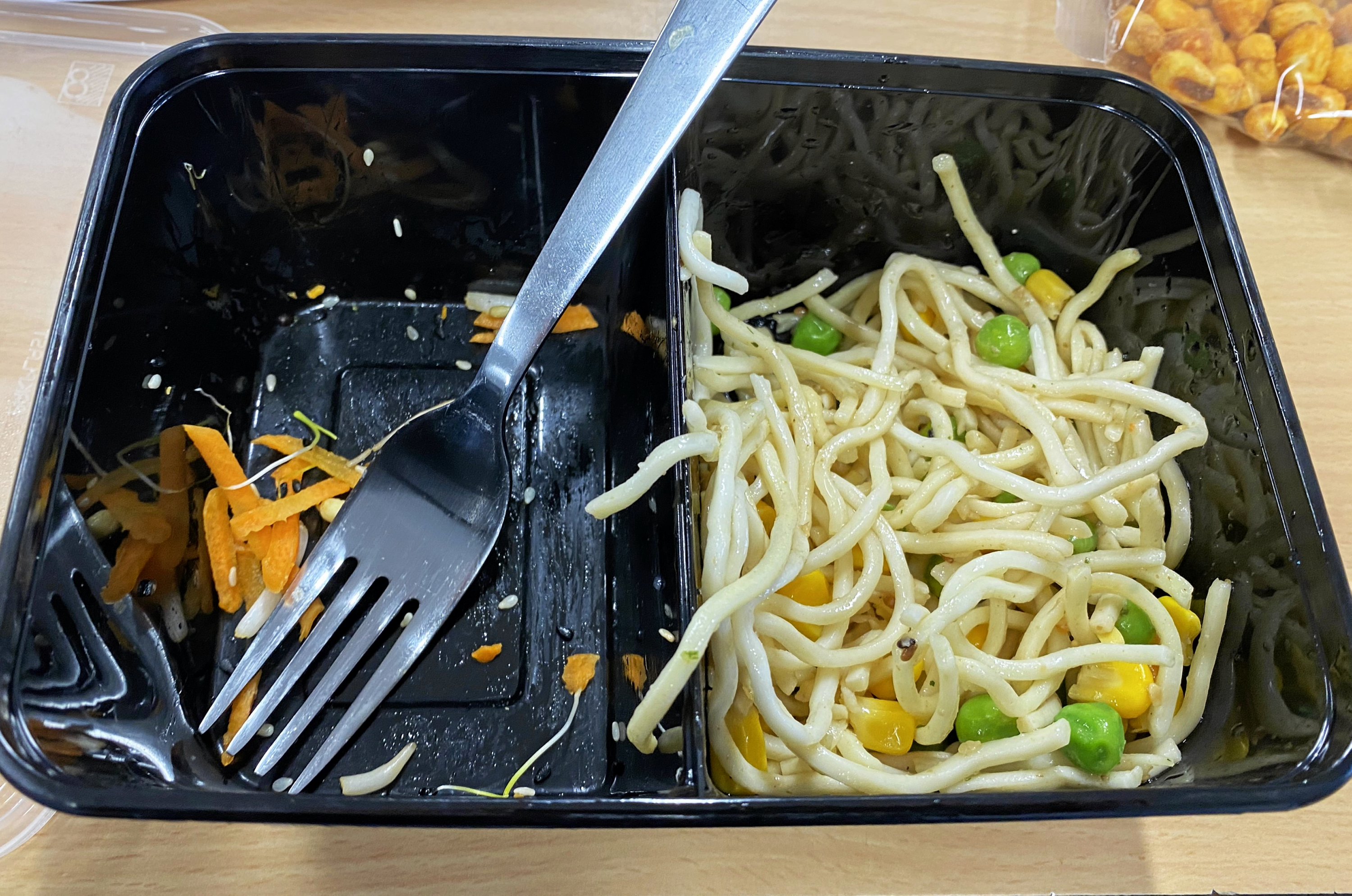 Skolemad blev indført den 1.oktober sidste år. Nu fortæller en elev om erfaringerne med den nye frokostordning