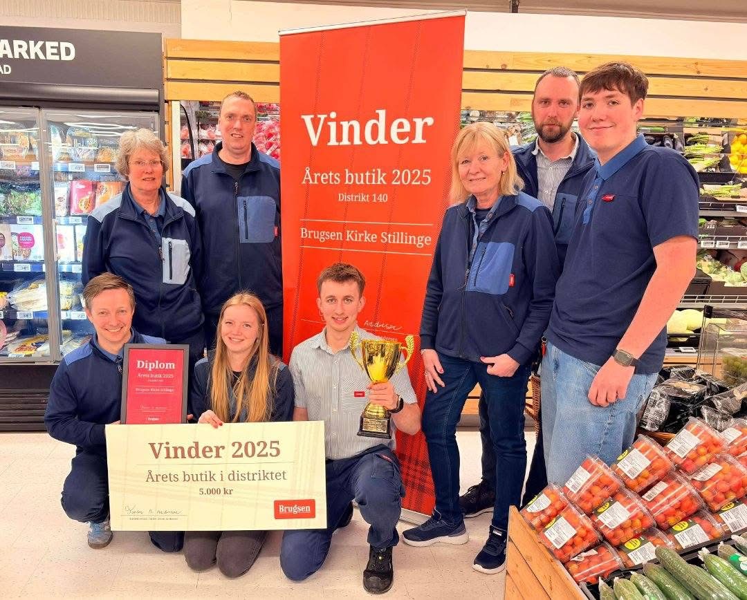 I et Facebookopslaget takkes både personalet men også de mange kunder, der bakker op om butikken.