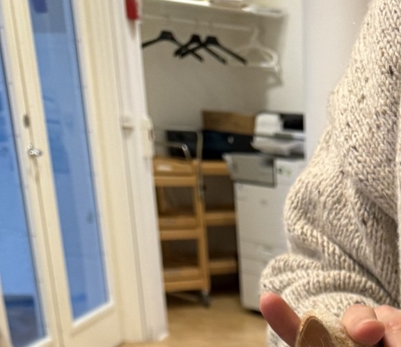 Interaktiv kat der får nus, der vil kunne hjælpe borgerne med tryghed og ro igennem sanselig stimulering. - Hørsholm Kommune Interaktiv kat der får nus, der vil kunne hjælpe borgerne med tryghed og ro igennem sanselig stimulering.