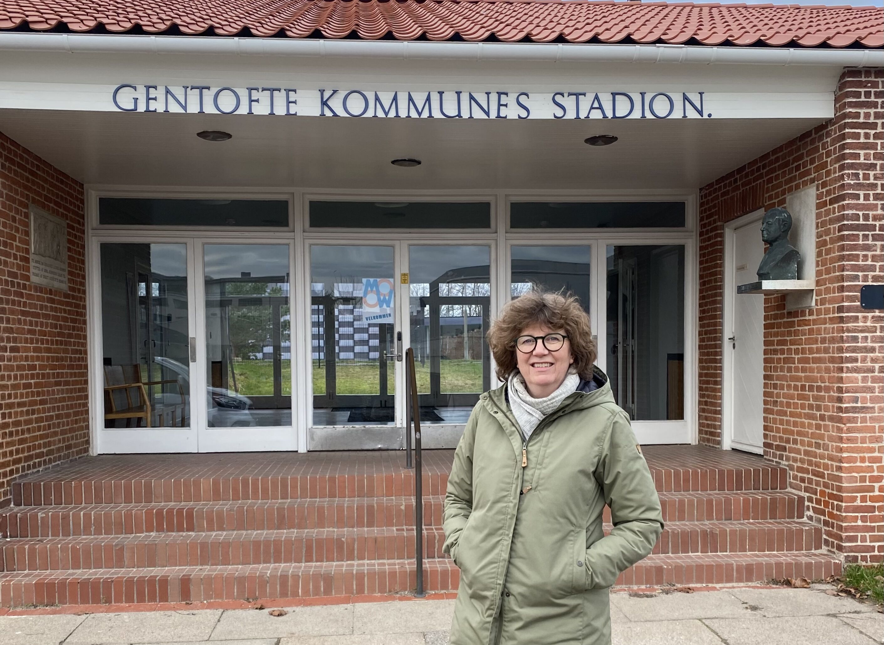 Helene Brochmann, der sidder i kommunalbestyrelsen for SF, stemte sammen med Enhedslisten imod planerne om at rive klubhuset ned.
