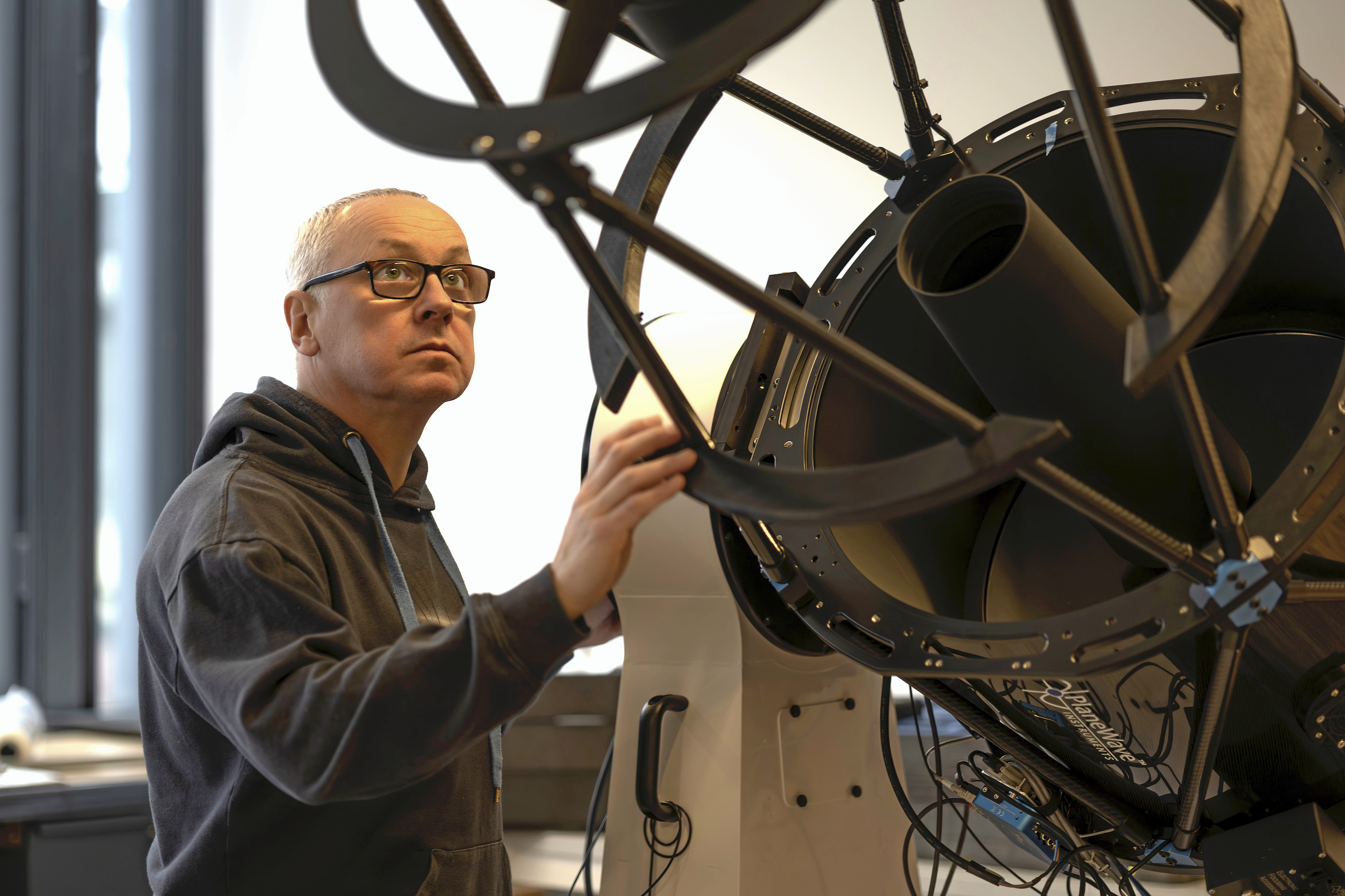 Michael Linden-Vørlne, astrofysiker fra DTU Space vil fortælle om fremtidens rummissioner.