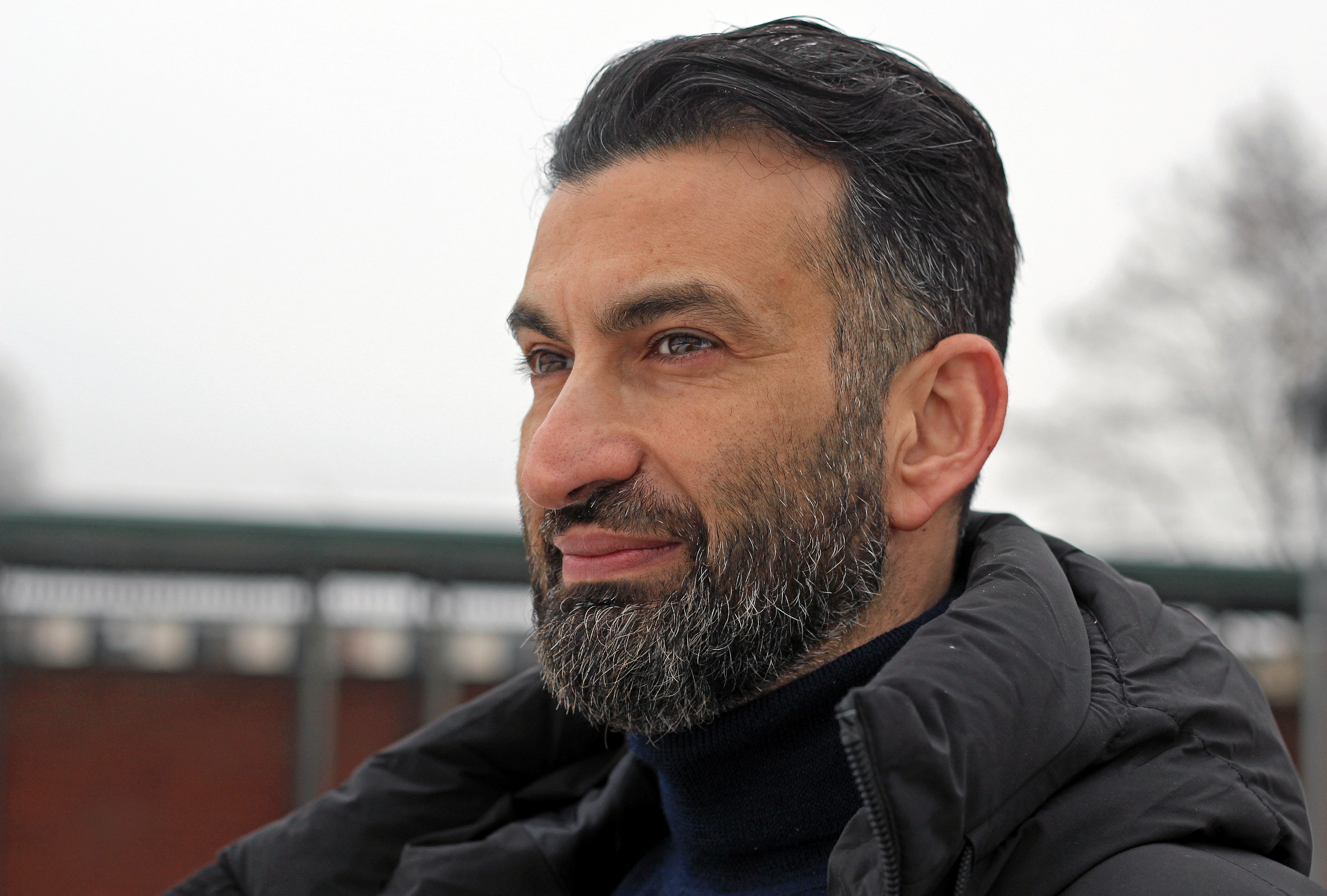 Som barn oplevede Metin Deniz blandt andet, at hans fætter, som han plejede at spille fodbold med, blev dræbt.