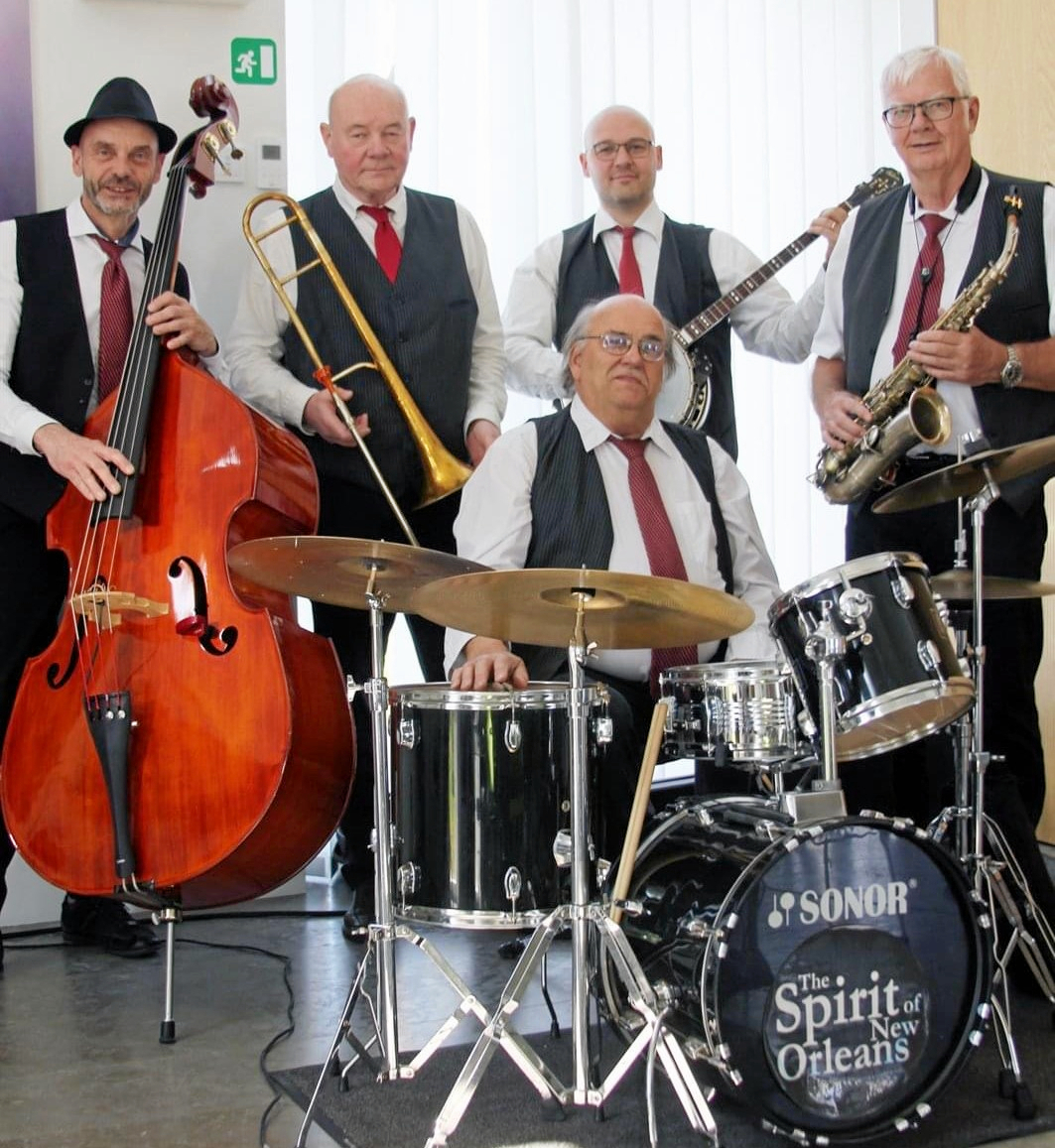 The Spirit of New Orleans blev dannet i 1990 på initiativ af Preben Nissen. Orkesteret har med årene opbygget et omfattende repertoire og en særlig stil præget af erfaring fra mange år i det danske jazzmiljø.