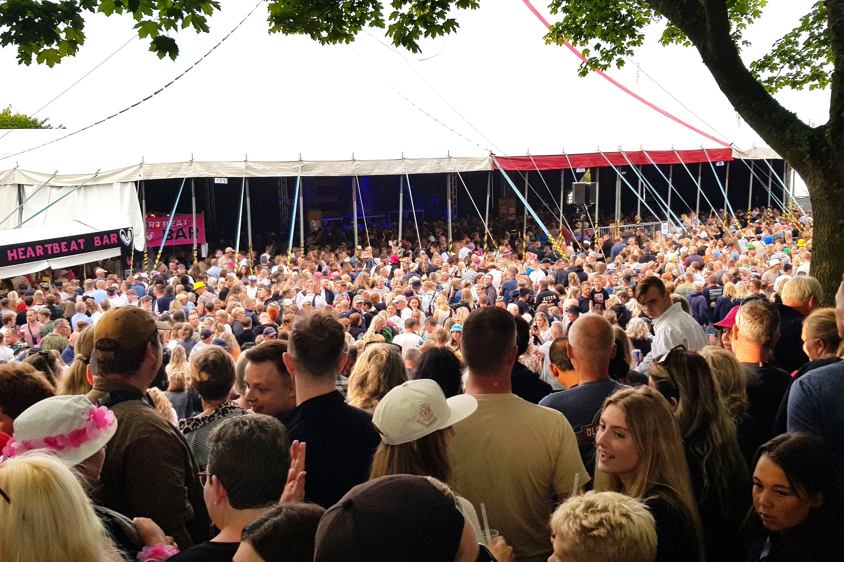 Vig Festival er klar til igen i år at byde velkommen til en publikumsmagnet på gratis-onsdagen men har en plan klar for bedre håndtering af de mange mennesker.