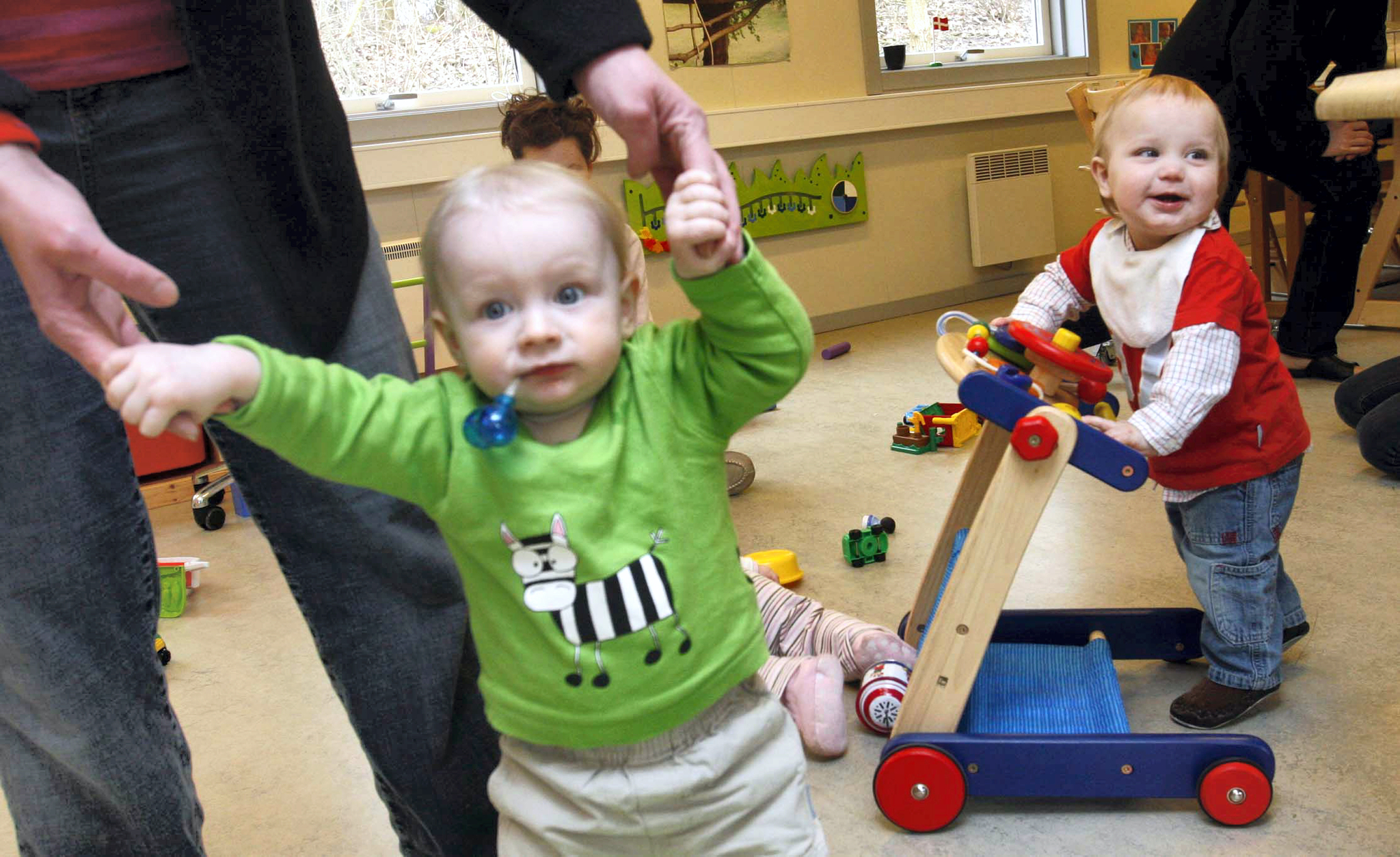 Politikere i Sorø Kommune venter så lang tid de kan med at nedsætte taksterne til forældrebetalingen i de kommunale institutioner. I stedet vil de ansætte flere pædagoger.