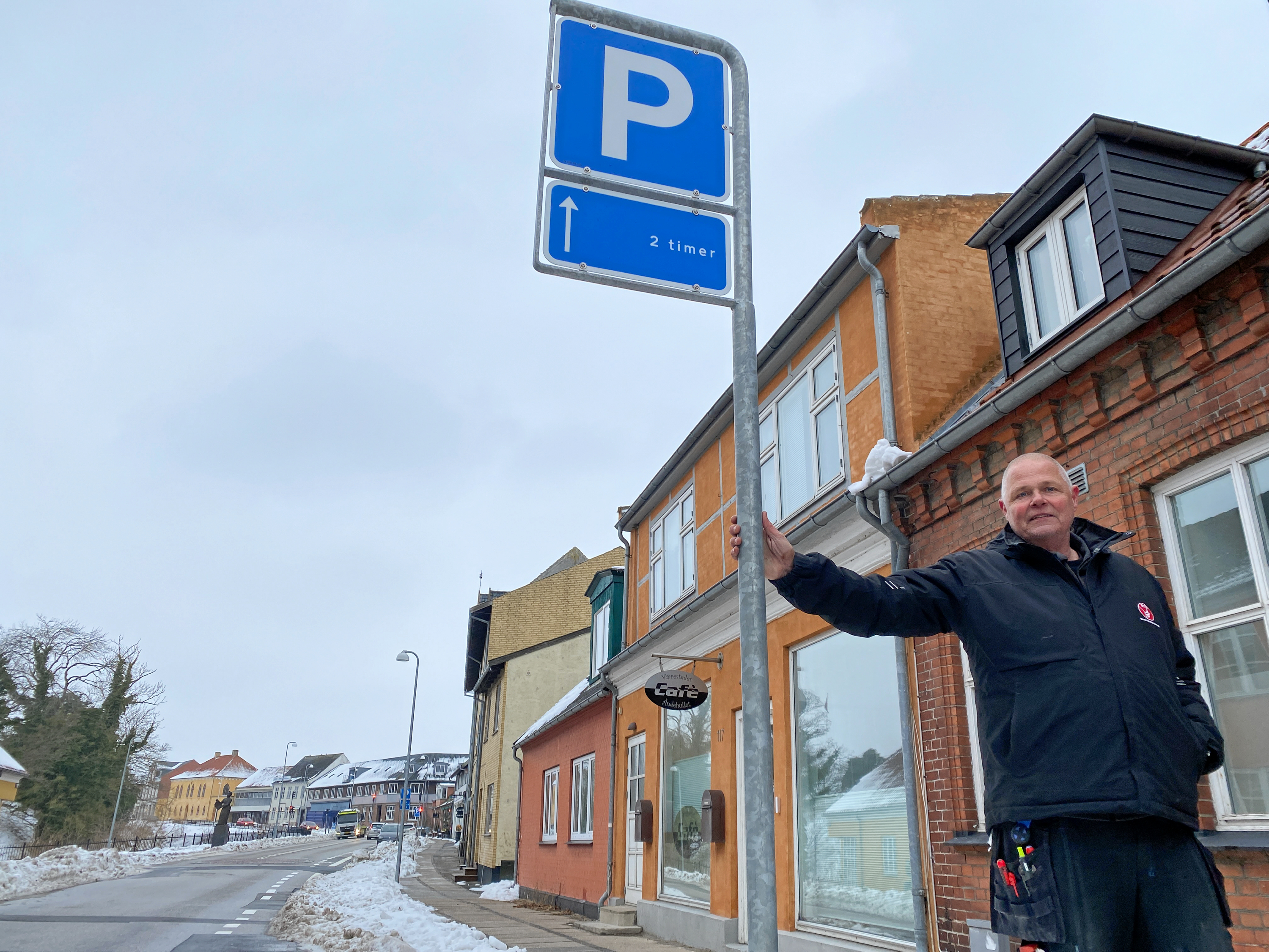 Fra den ene dag til den anden blev parkeringsreglerne ændret - og så blev der delt bøder ud.