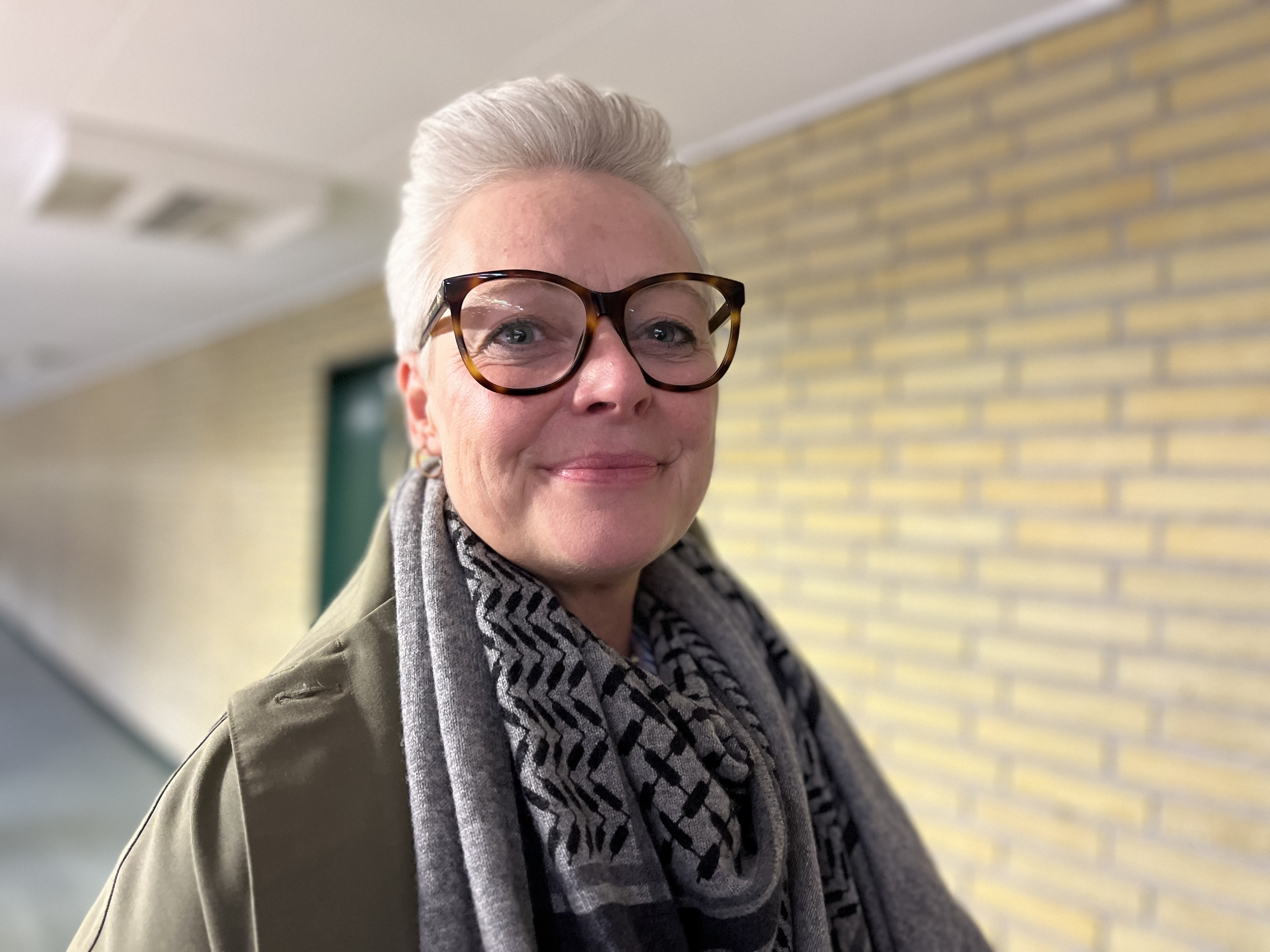 Britta Huntley mener, det er den rigtige beslutning af udskyde en afgørelse om lukning af de 20 plejehjemspladser på Lützensvej til budgetforhandlingerne. Dermed er der mulighed for at se på både antallet af plejepladser, og hvor disse gør bedst gavn i kommunen.
