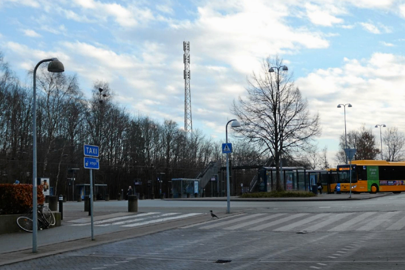 Sådan kommer det 42 meter høje gittertårn til at tage sig ud ved stationen i Hørsholm.