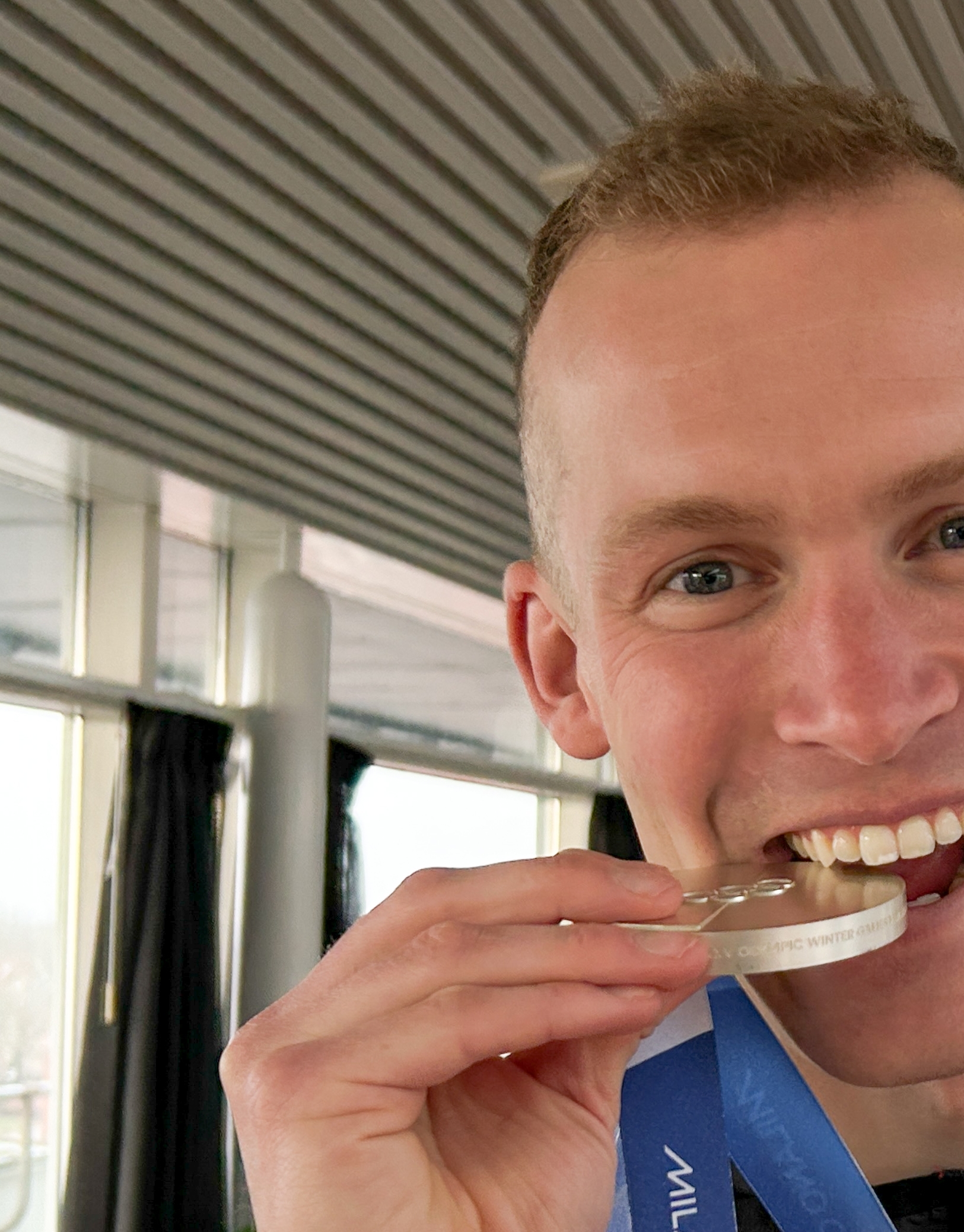 Folks lykønskninger og glæde over danskerens præstation betyder mere end medaljen, fortæller han. - Nikolaj Hansen Folks lykønskninger og glæde over danskerens præstation betyder mere end medaljen, fortæller han.