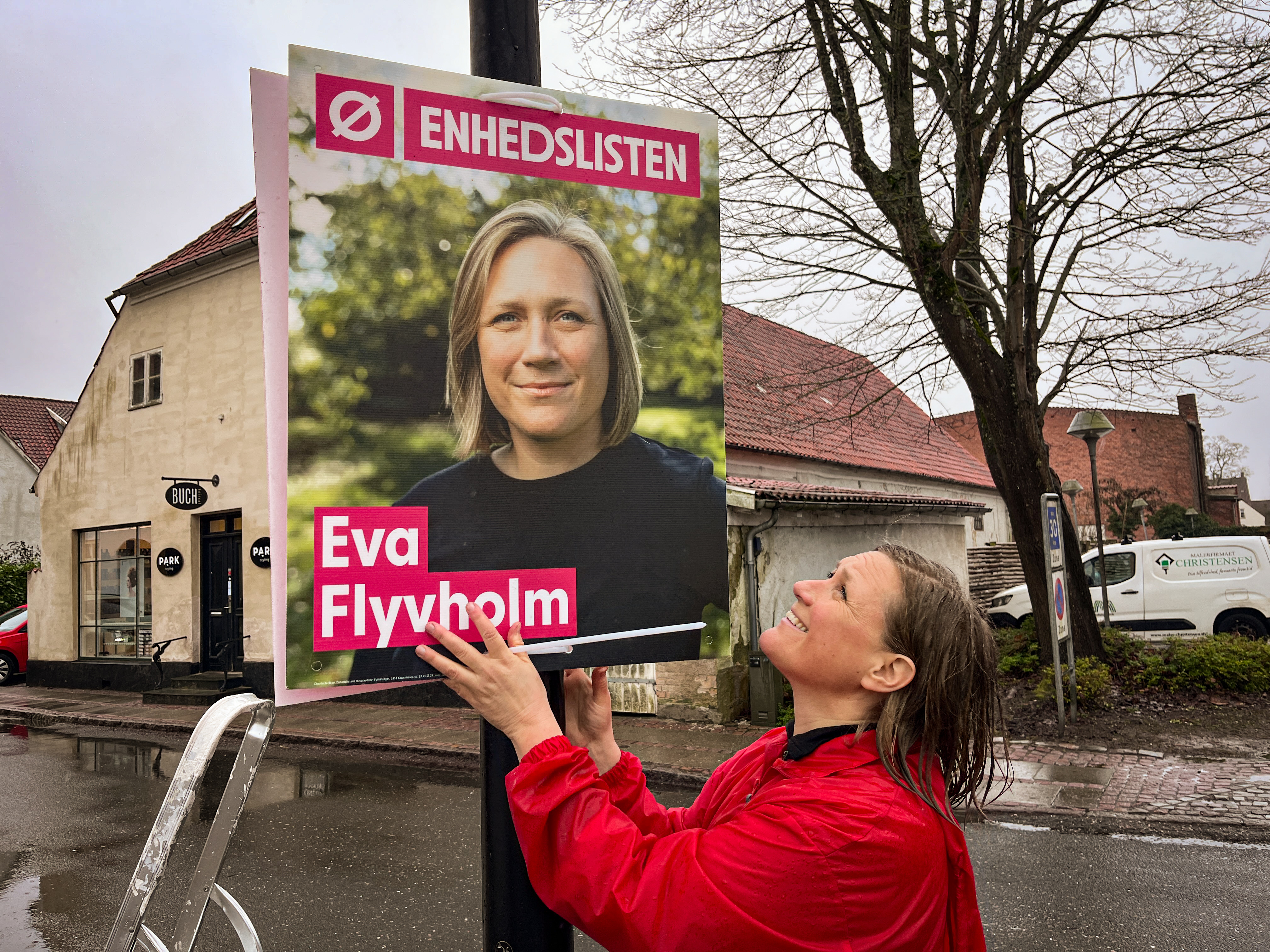 - Det vil det få meget store konsekvenser at droppe plejehjemmet, men vi kan ikke stemme for det, siger Eva Flyvholm (EL), der i 2026 trådte ind i Sorø Kommunalbestyrelse, som hun snart forlader til fordel for Folketinget, som hun også er medlem af.