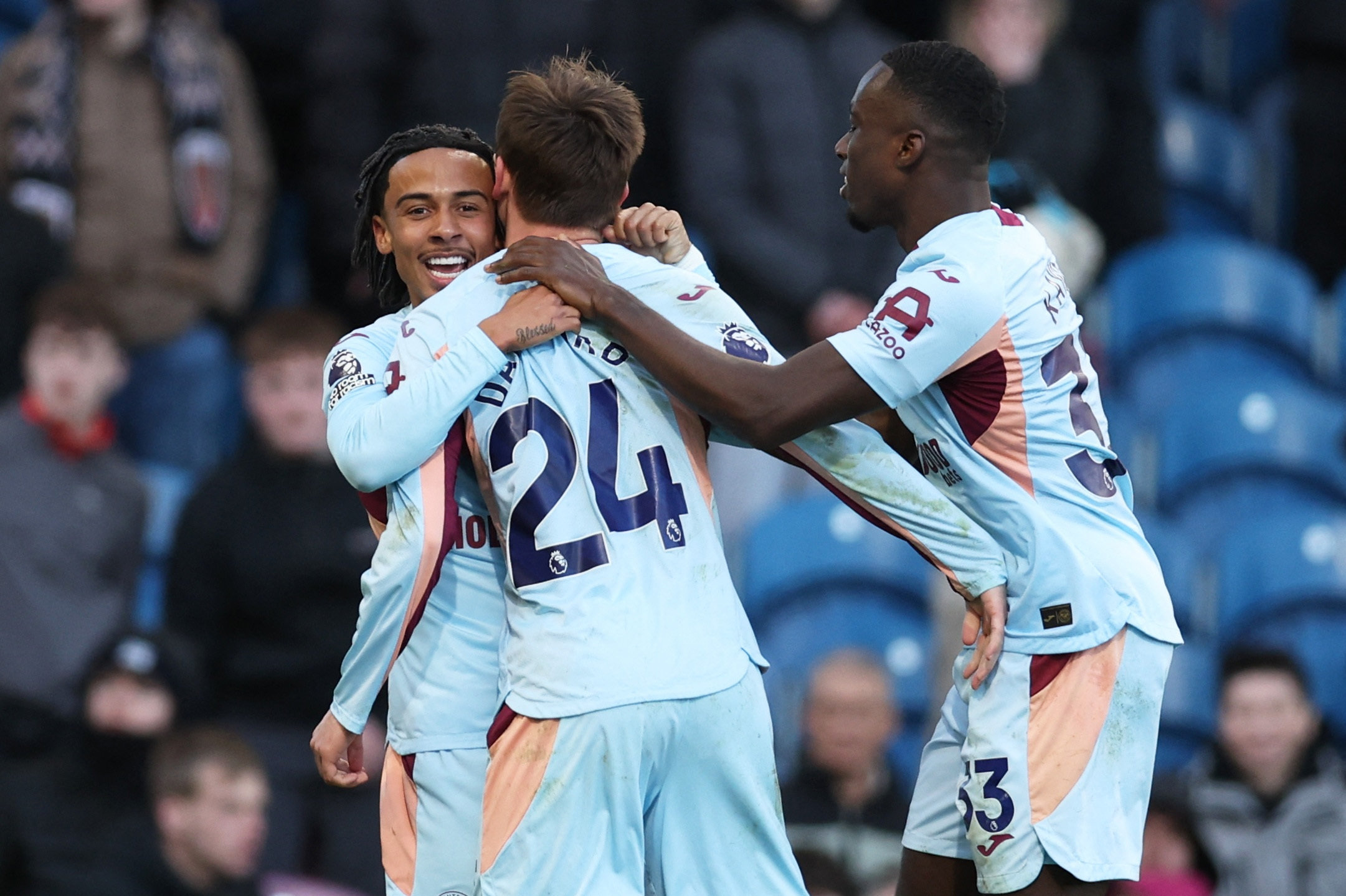 Mikkel Damsgaard blev helten for Brentford ude mod Burnley.