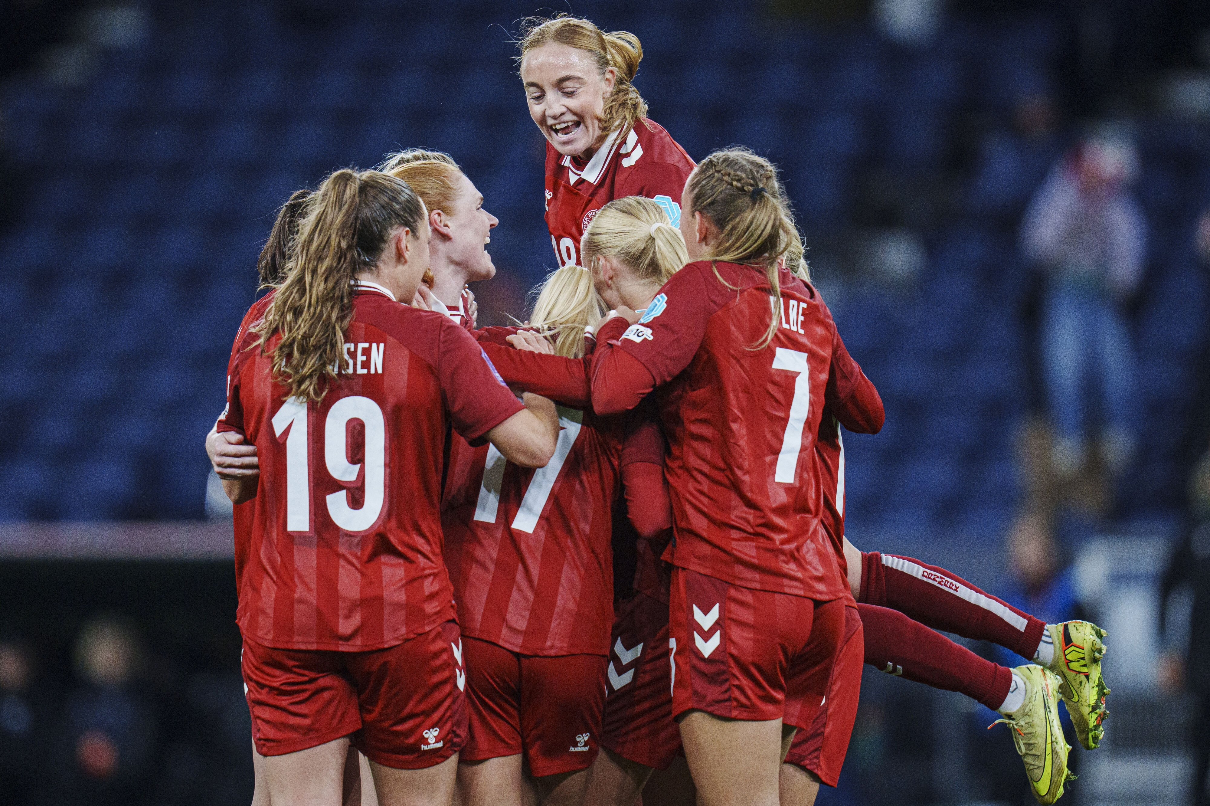 Danmark slog i efteråret Finland samlet 8-1 og sikrede sig en plads i den øverste del af VM-kvalifikationen. (Arkivfoto).