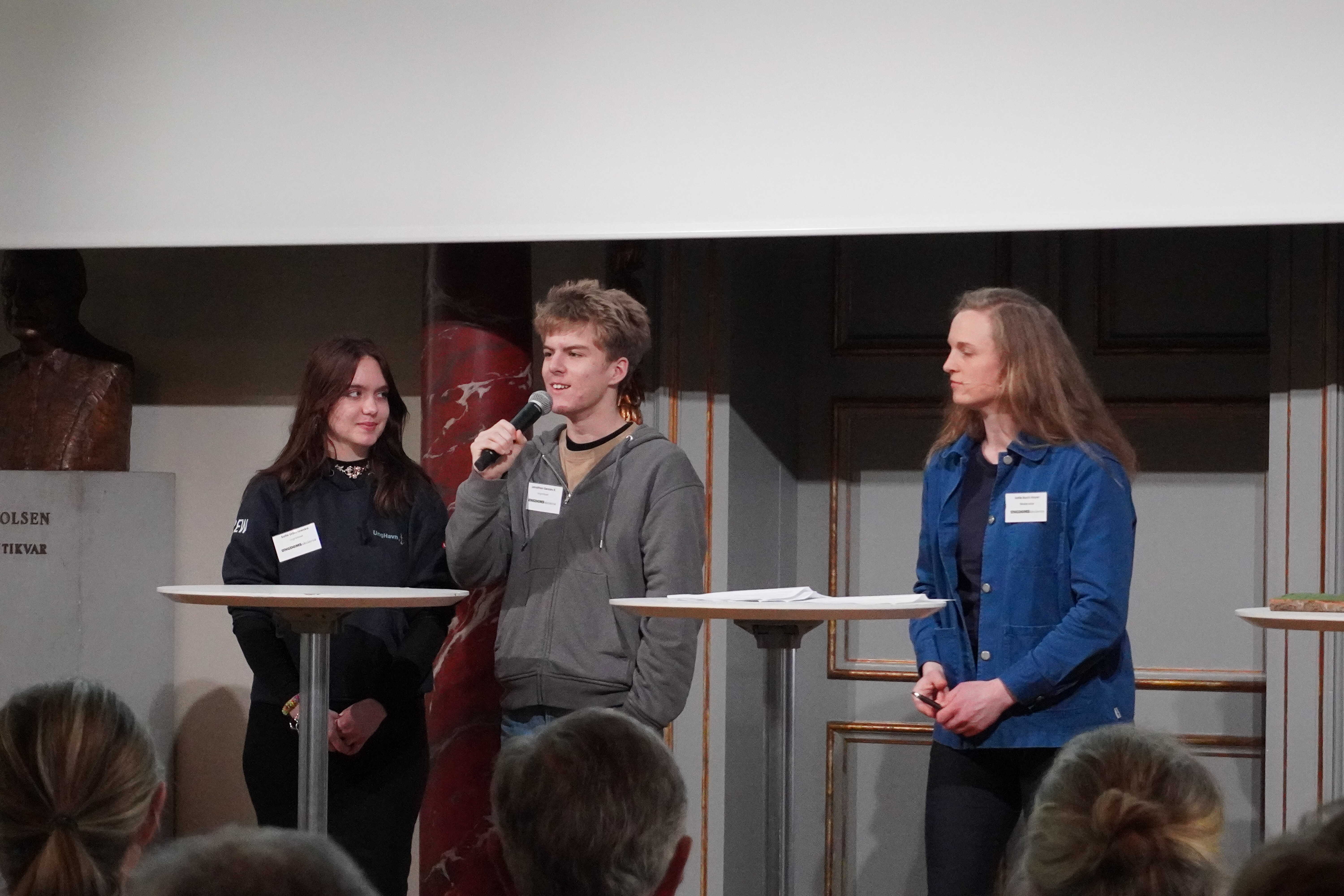 De unge gik på scenen og fortalte, hvorfor UngHavn er så god en idé.