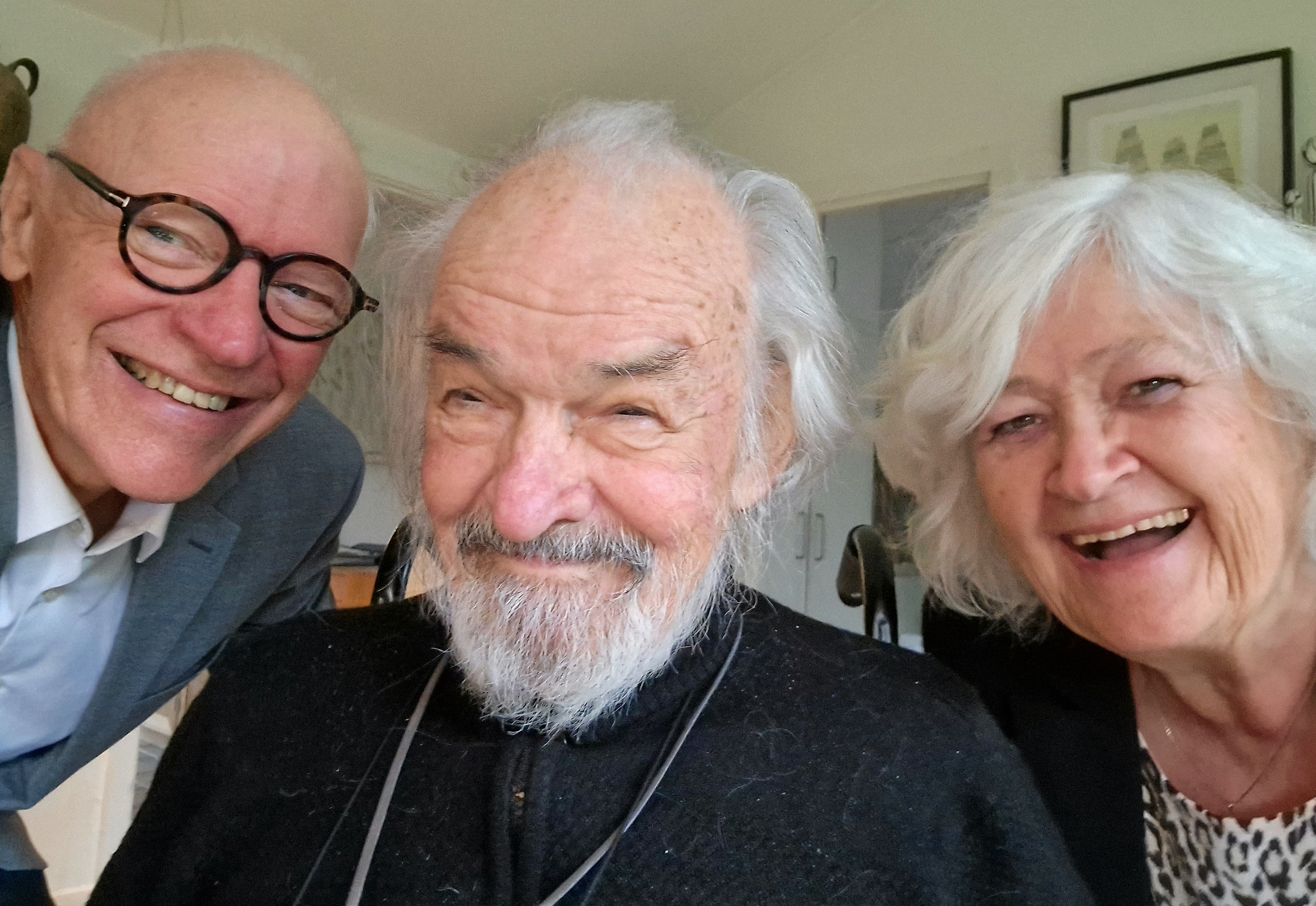 Svend Erik Jensen efterlader et stort tomrum. Han var en god ven af Annie og Jerry Ritz gennem næsten 40 år, og Jerry betragtede Svend Erik som en mentor og forbillede indenfor den frivillige del af kultur- og foreningslivet. - Privat Svend Erik Jensen efterlader et stort tomrum. Han var en god ven af Annie og Jerry Ritz gennem næsten 40 år, og Jerry betragtede Svend Erik som en mentor og forbillede indenfor den frivillige del af kultur- og foreningslivet.
