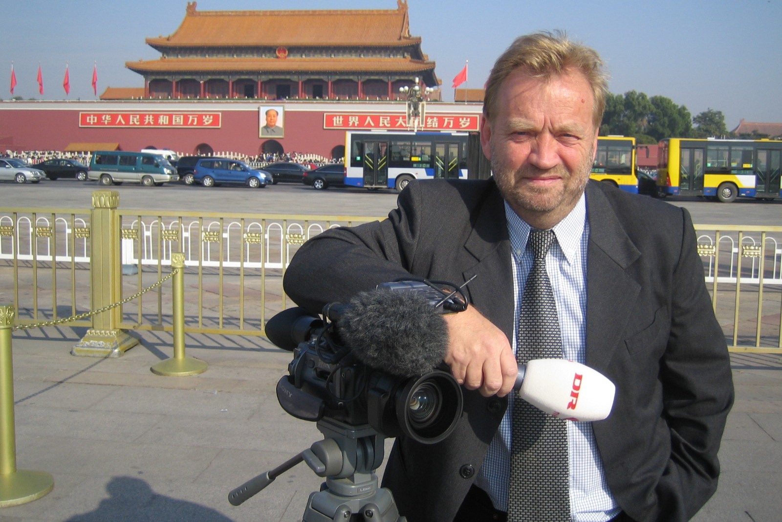 Jan Larsen gør publikum klogere på, hvad der sker i Kina i disse år, når han besøger Humlebæk Bibliotek den 17. marts
