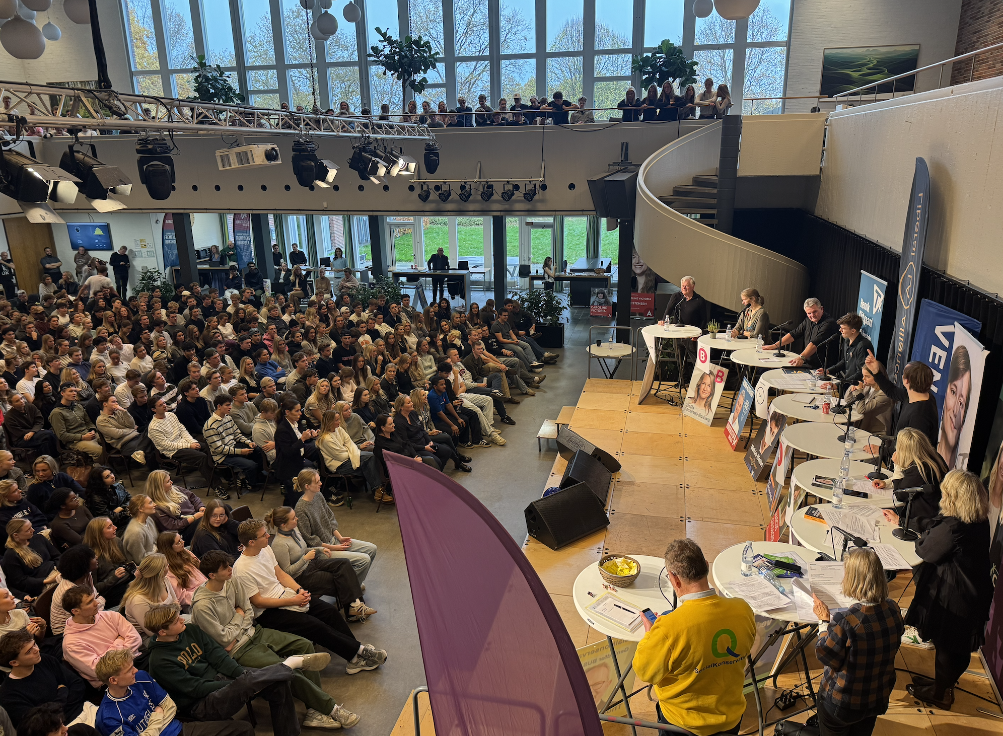 Billede fra kommunalvalgsdebat på Rungsted Gymnasium i 2025.