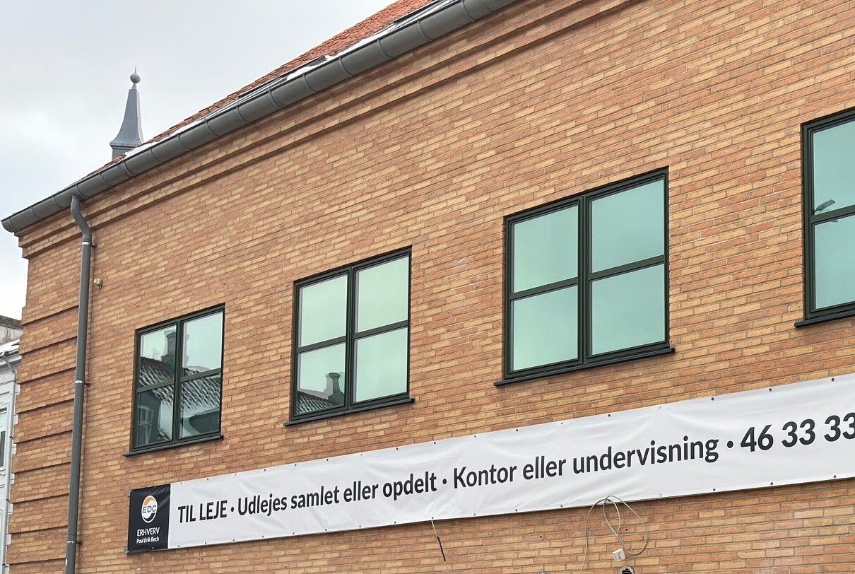 Slagelse-filialen åbner i samme bygning, som tidligere husede Syddansk Universitet lige ved stationen. - Arne Svendsen Slagelse-filialen åbner i samme bygning, som tidligere husede Syddansk Universitet lige ved stationen.