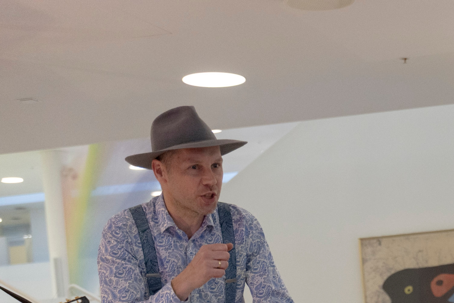 Børnefamilierne dansede til festlig børnejazz på Hovedbiblioteket. - Alexander Hjorth Jespersen Børnefamilierne dansede til festlig børnejazz på Hovedbiblioteket.