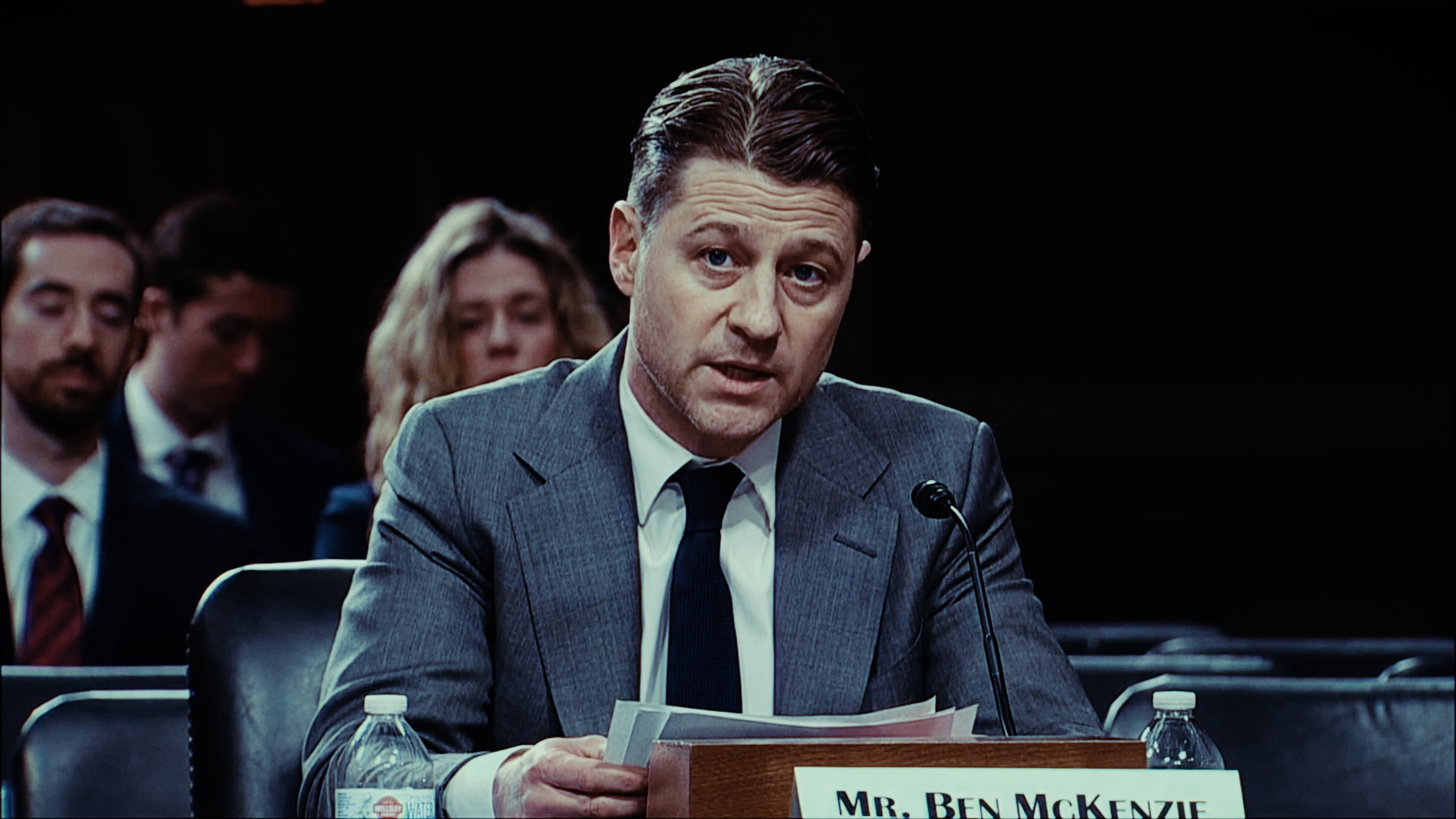 I “Everyone Is Lying To You For Money” undersøger Ben McKenzie, hvad Bitcoin og kryptovaluta egentlig betyder for vores nutid og økonomi.