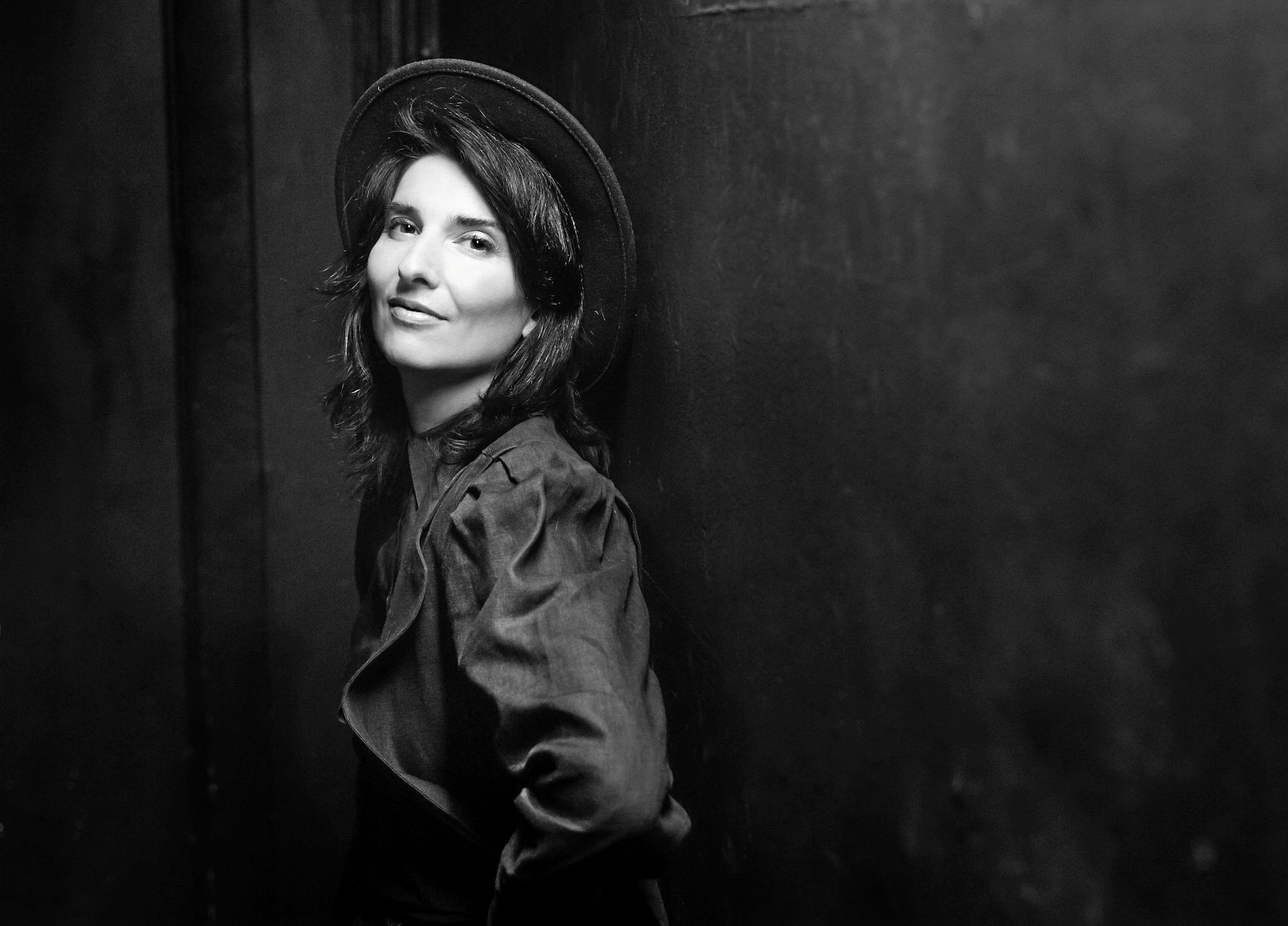 Sara Indrio har gennem 15 år udgivet albums med inspiration fra jazz, folk, world og klassisk musik.