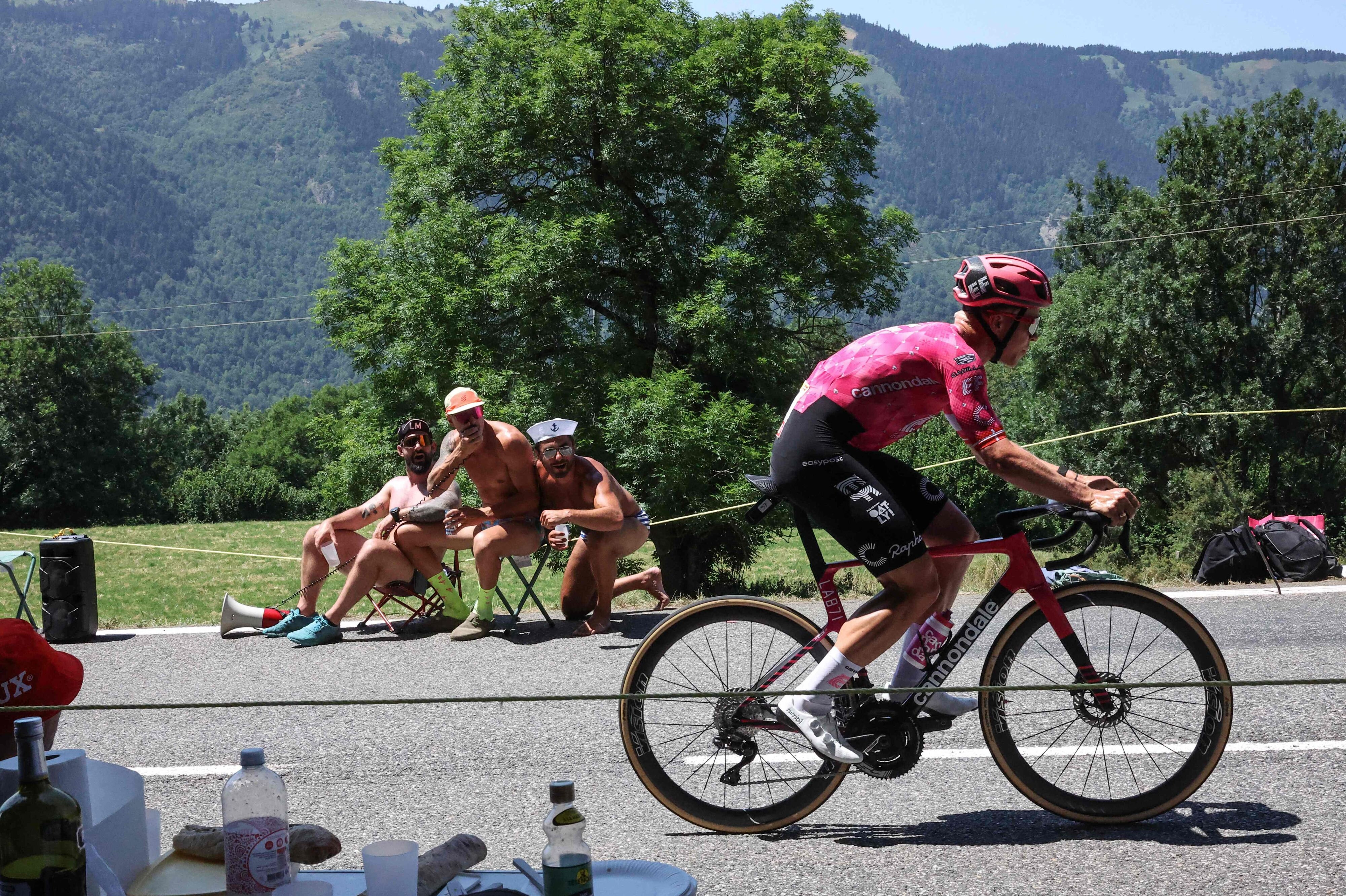 Michael Valgren vandt 5. etape i Tirreno-Adriatico.