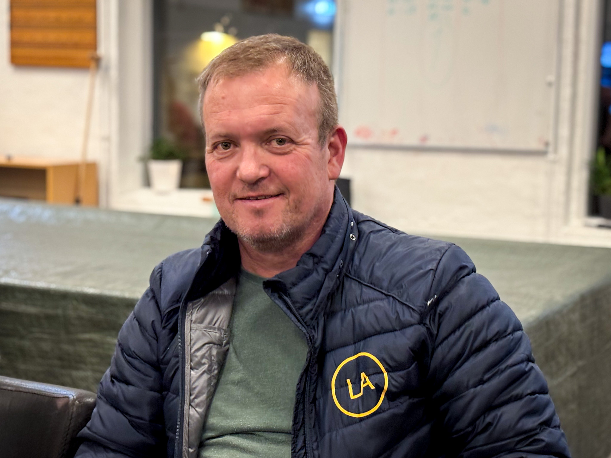 Henrik Thomsen (LA) angriber den tidligere borgmester, Klaus Hansen (V).