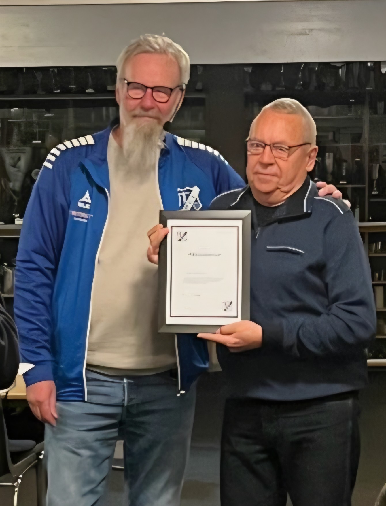 John Lorentsen og Benja Nielsen blev begge kåret til æresmedlemmer.