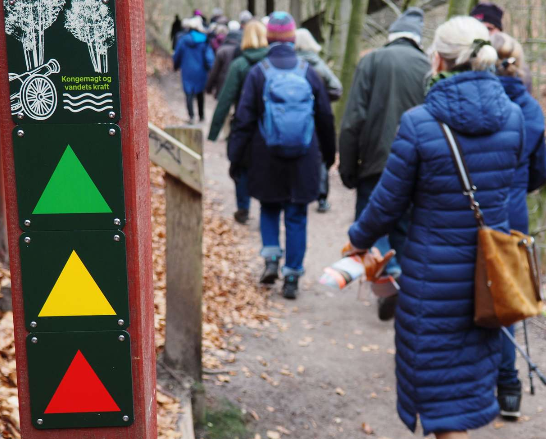Deltagerne hører blandt andet om, hvordan naturens kræfter og kongens visioner skabte grobund for produktionen af krudt og kanoner på Frederiks Værk.