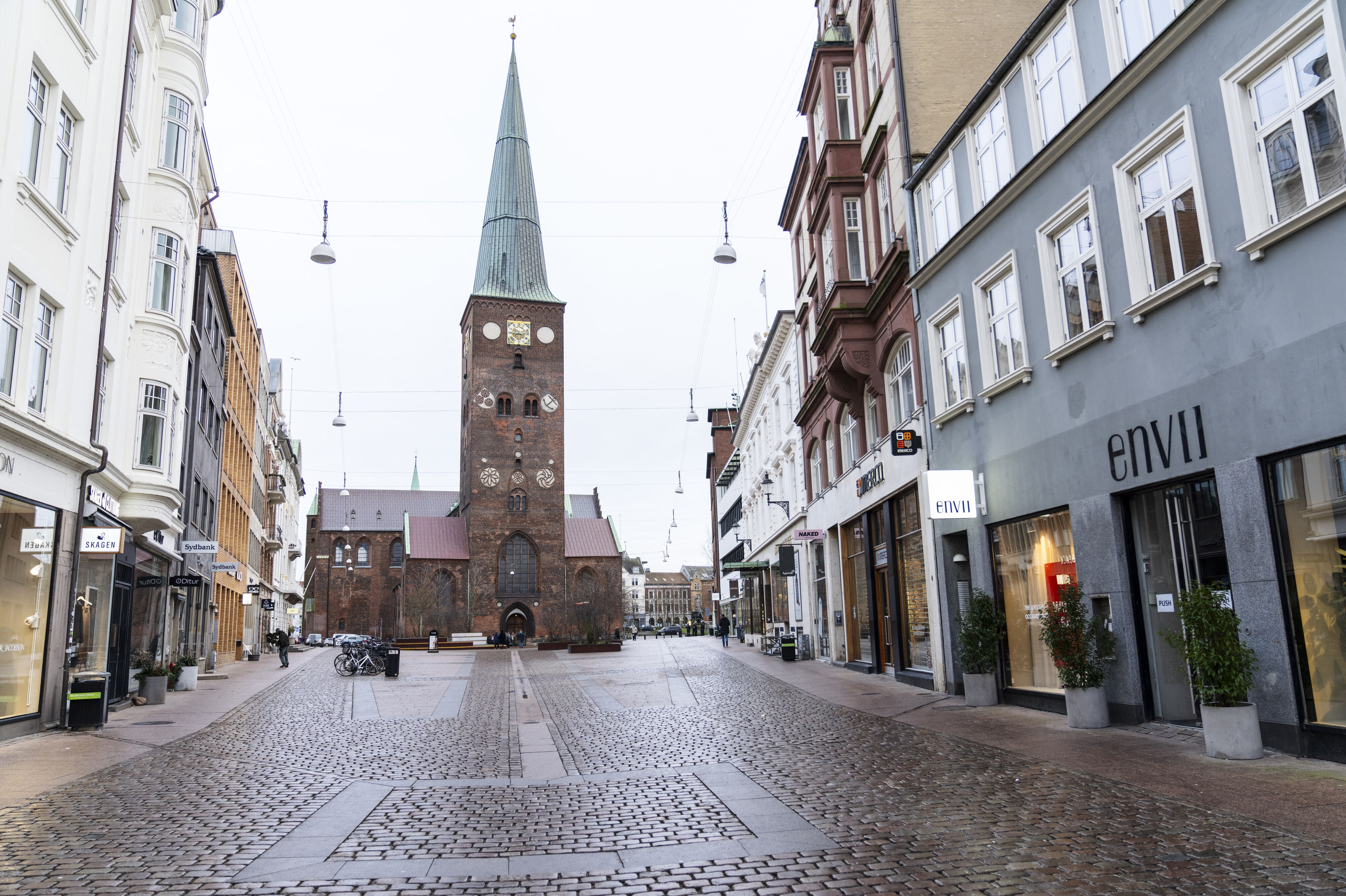 Aarhus Stift skal finde en ny biskop, da den nuværende stopper ved udgangen af april. To kandidater er med i anden valgrunde. (Arkivfoto).