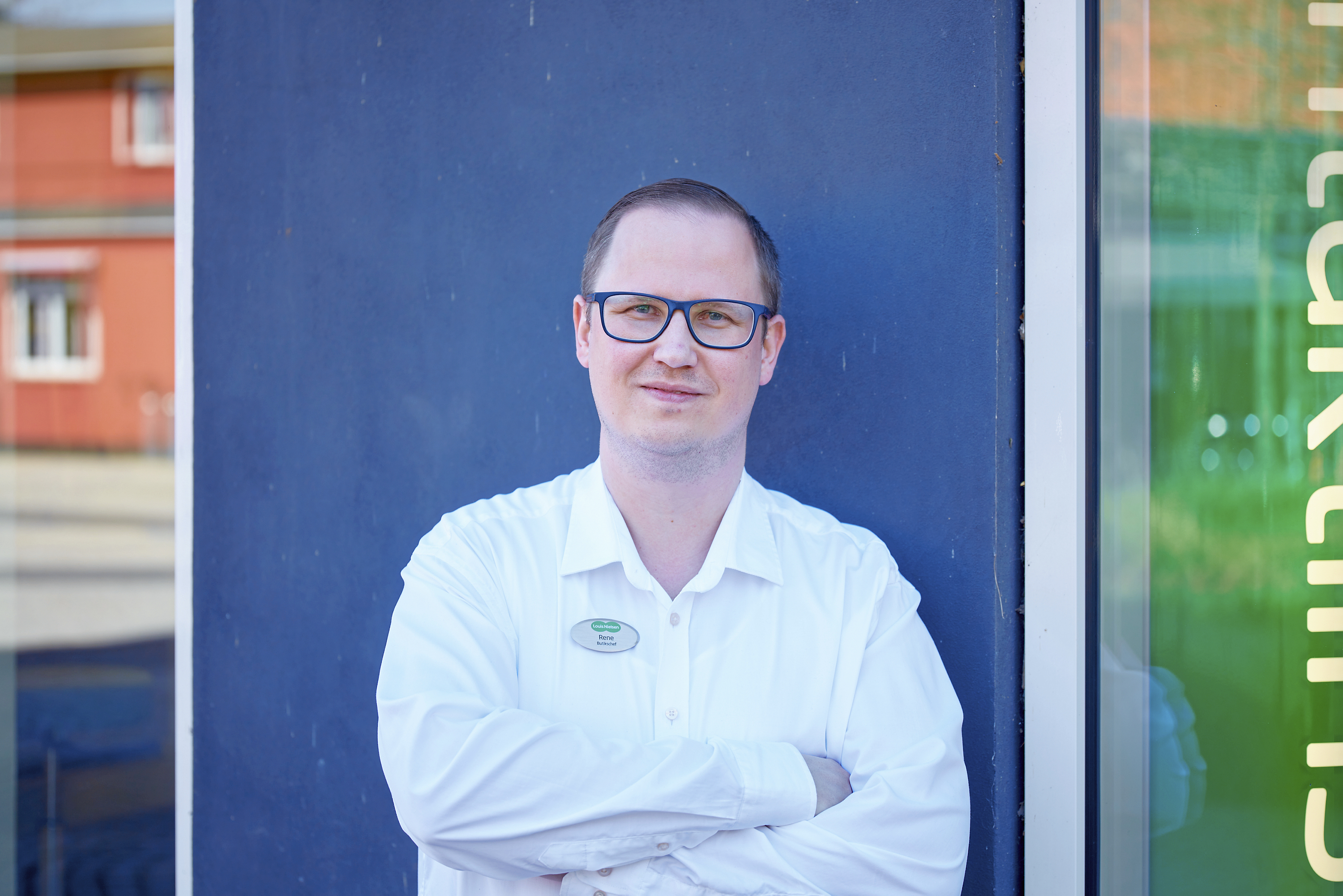Rene Dworog-Dahl tog chancen, da en tidligere chef tilbød ham et job i optikbranchen, og det har han ikke fortrudt.
