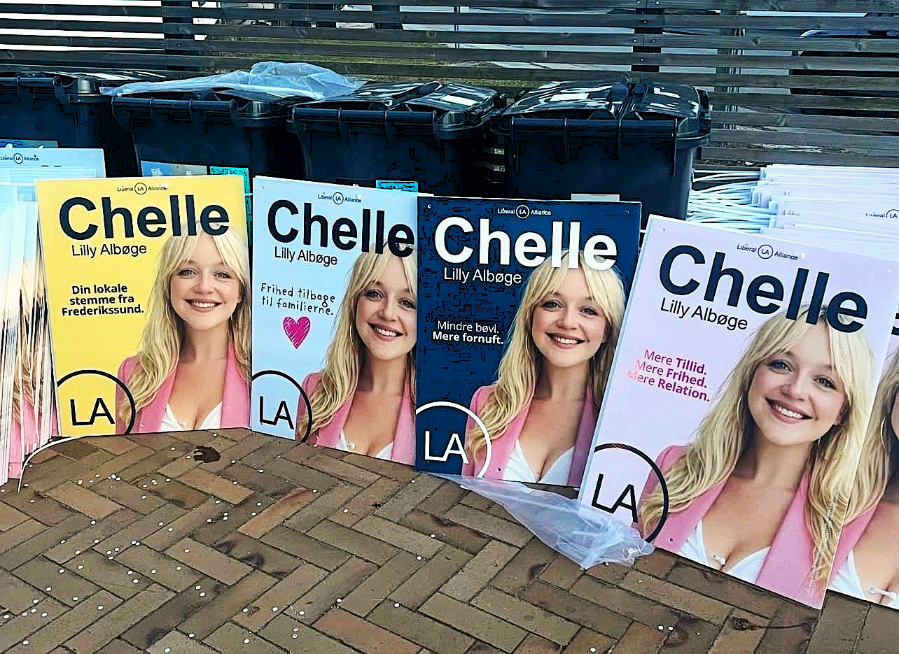 - Jeg har fået alle mulige grimme beskeder, der har virkelig været nogle grove imellem. Det har chokeret mig, siger Chelle Lilly Albøge, som mener, at store bryster ikke er det samme, som at man er useriøs.