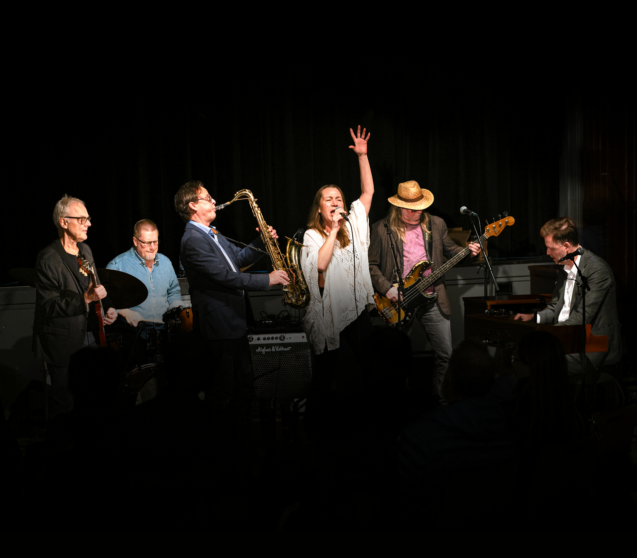 Bluesbandet Grarup All Stars spiller på Rotationen.