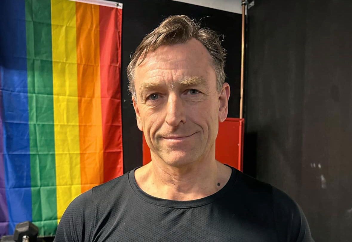For 10 år siden blev Jens Grund inviteret ind i det, han kalder et enestående fællesskab. Med en ny forening vil han gøre plads til en ny gruppe mennesker.