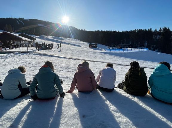 Unge i Fredensborg har nu mulighed for at søge om det årlige rejselegat.